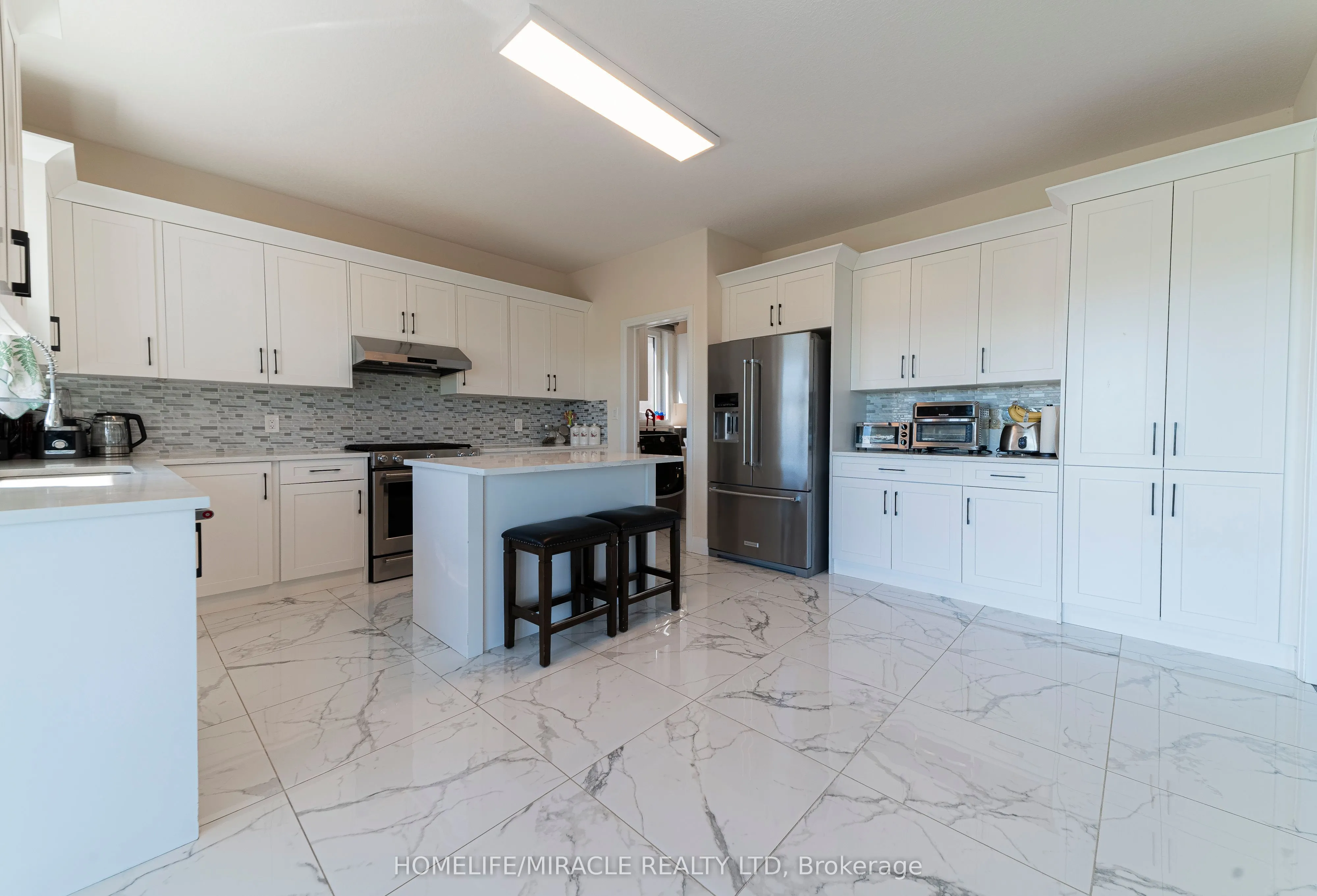 42 Grandville Circle