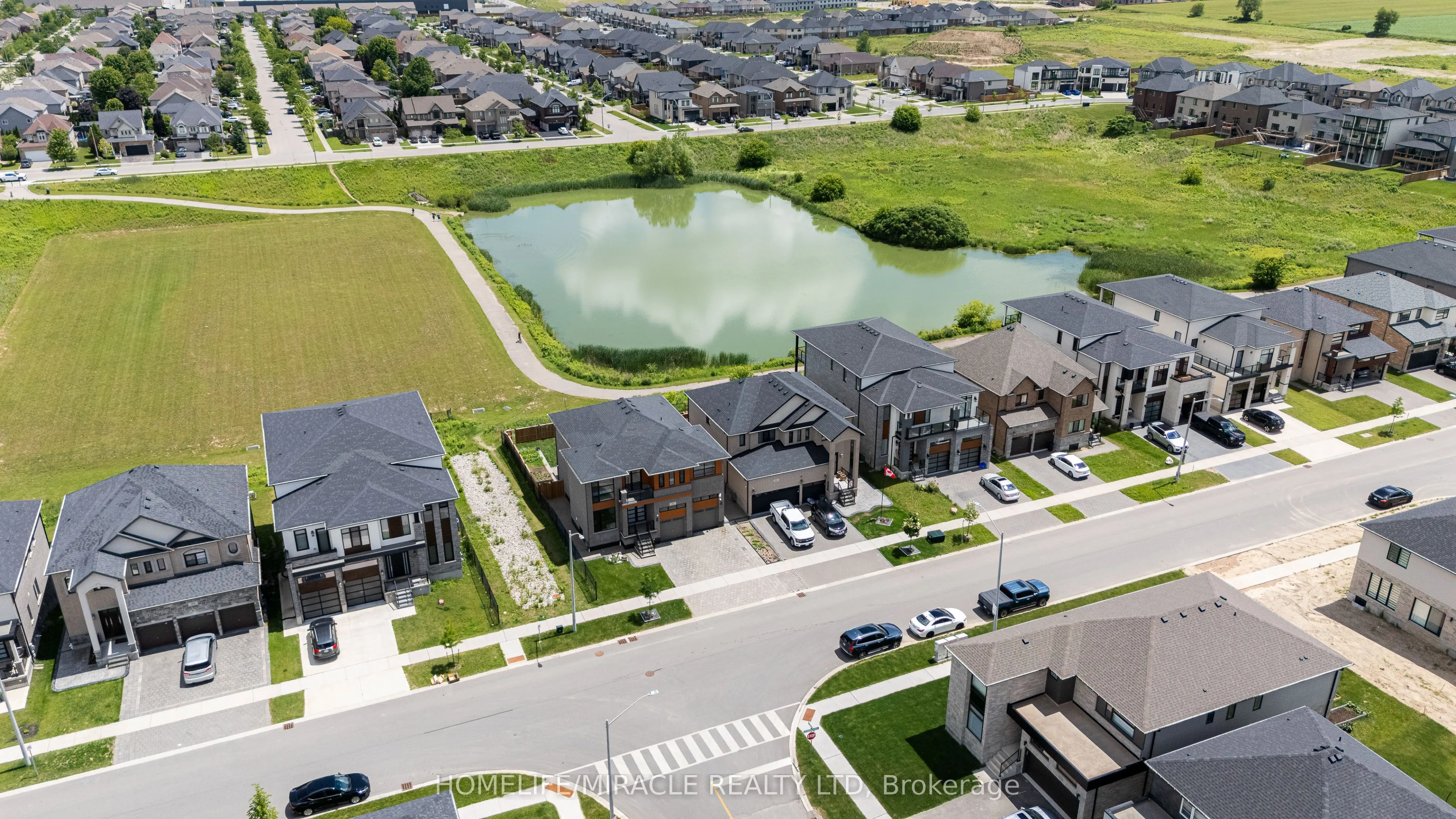 42 Grandville Circle