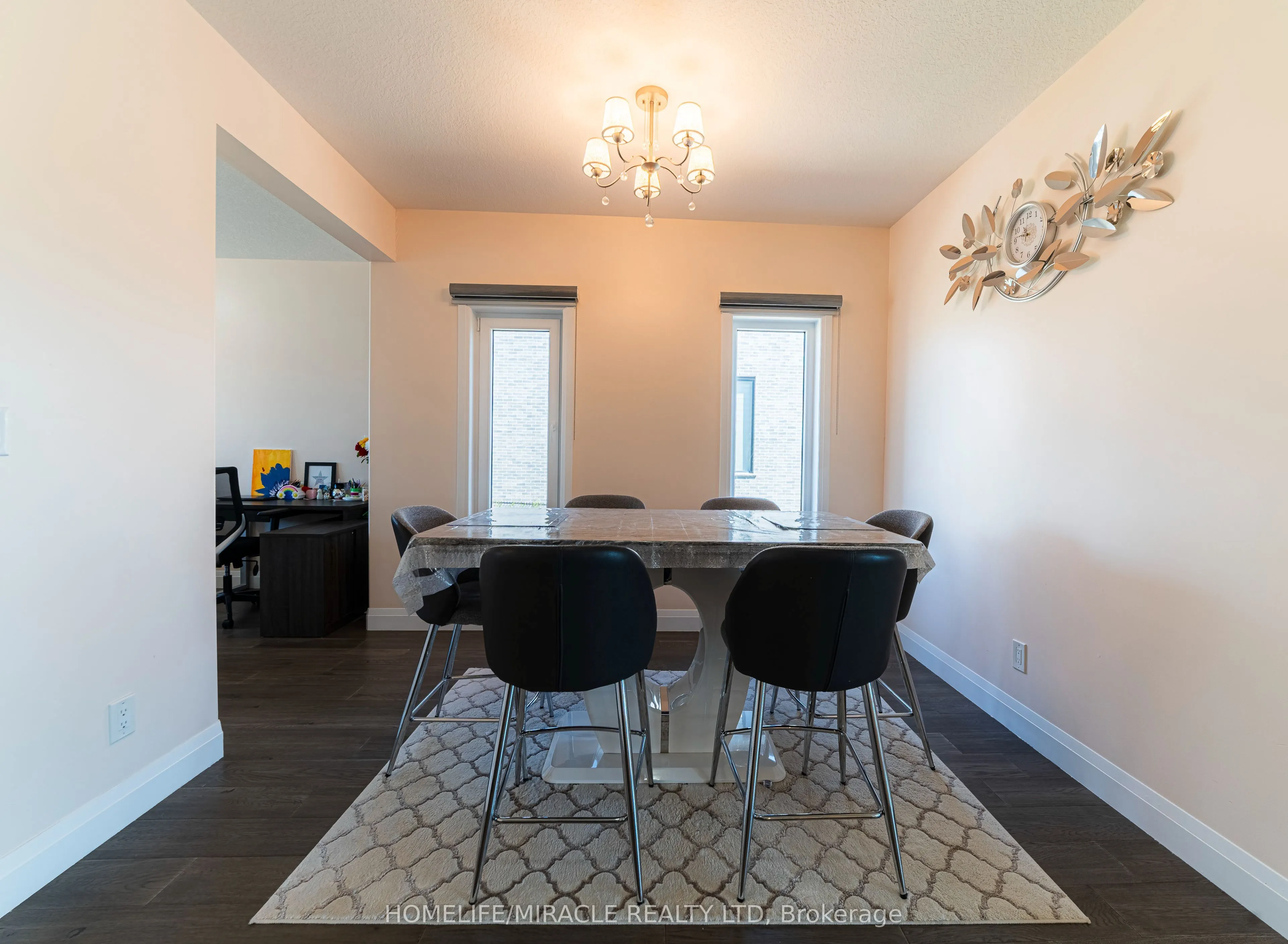 42 Grandville Circle