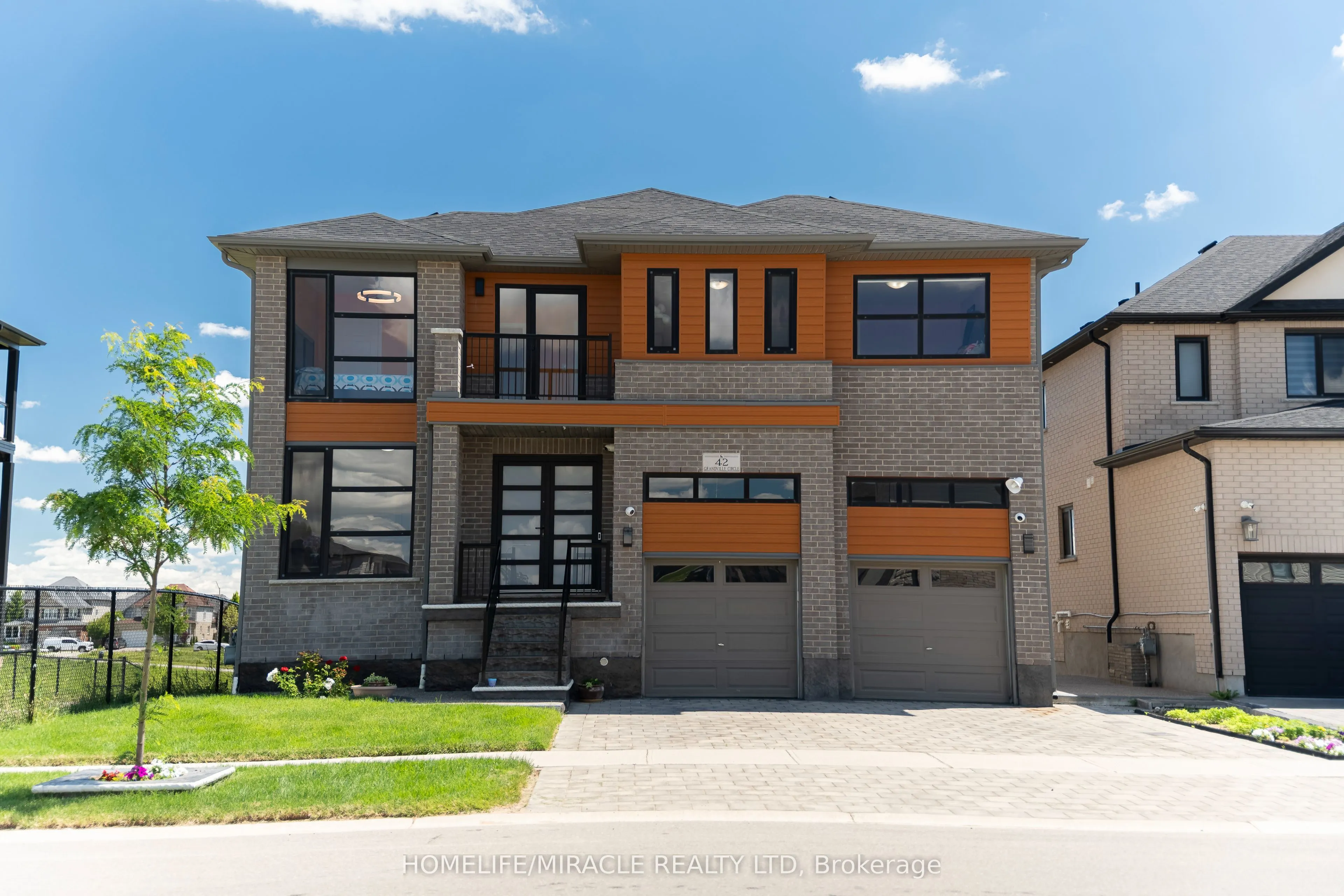 42 Grandville Circle
