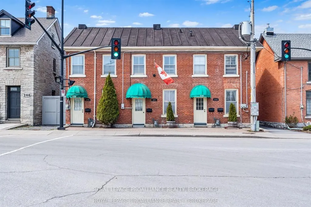 272 Wellington Street