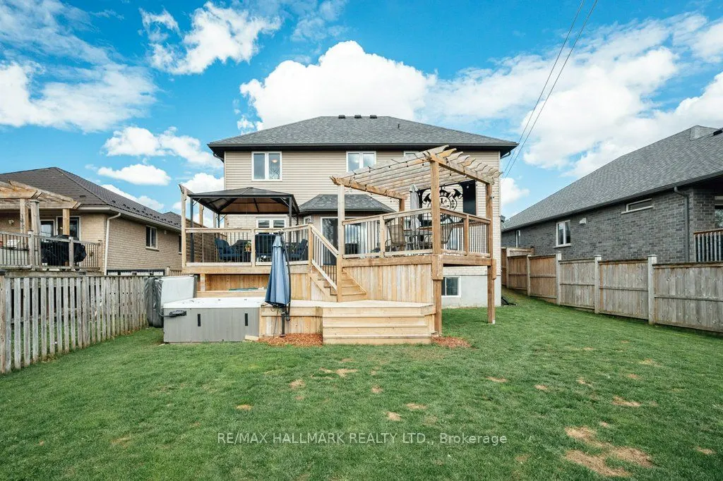 112 Schmidt Drive