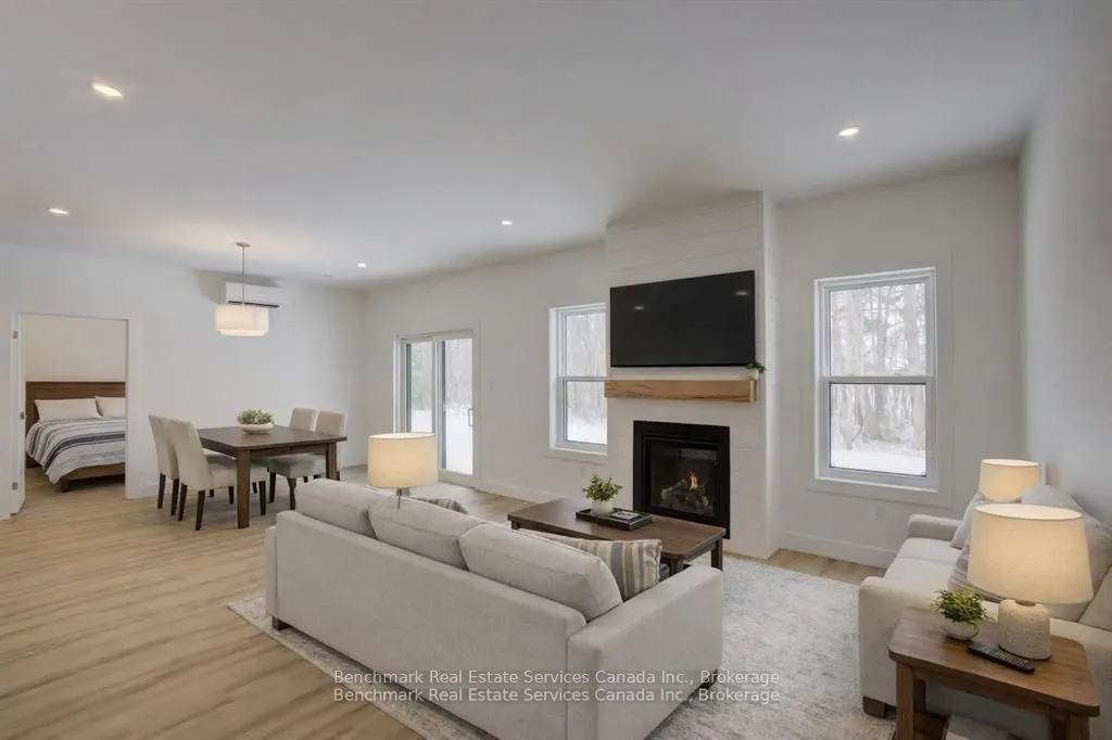 1182 Queen Street #28