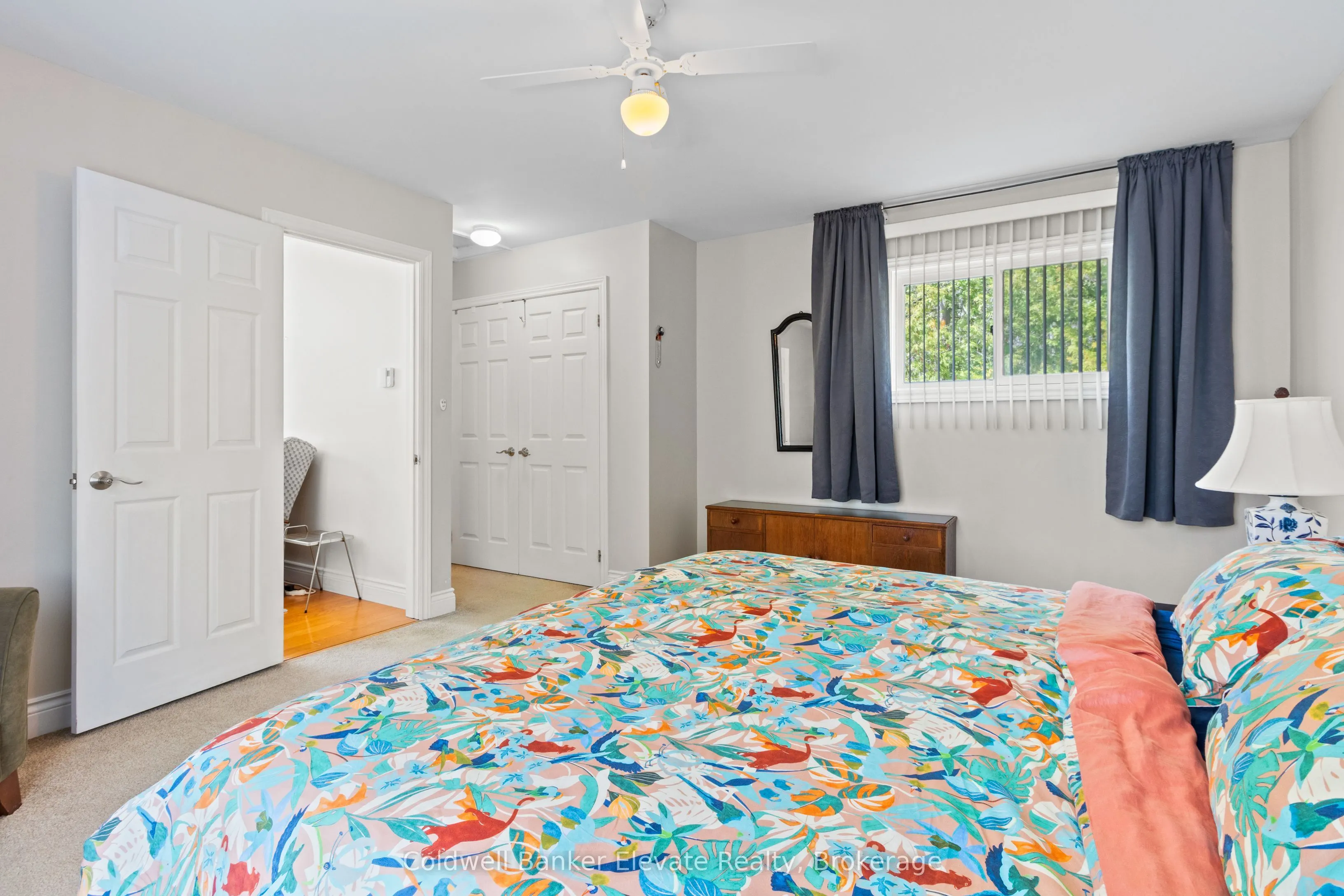 504553 Grey 1 Road