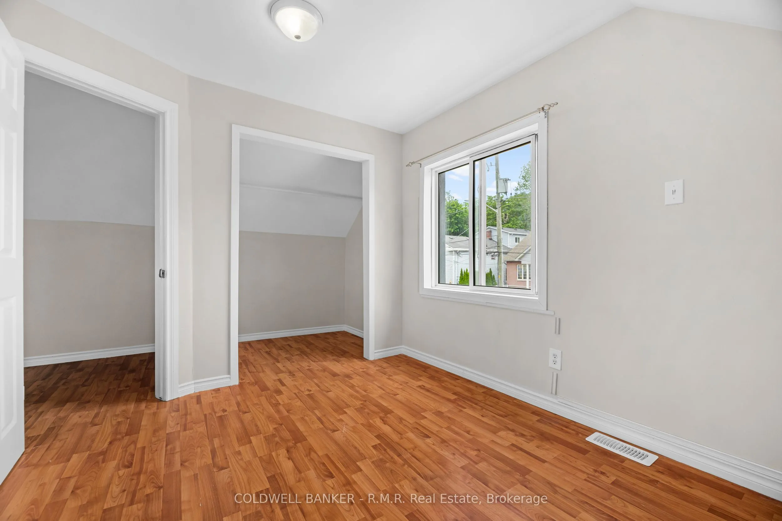 371 John Street