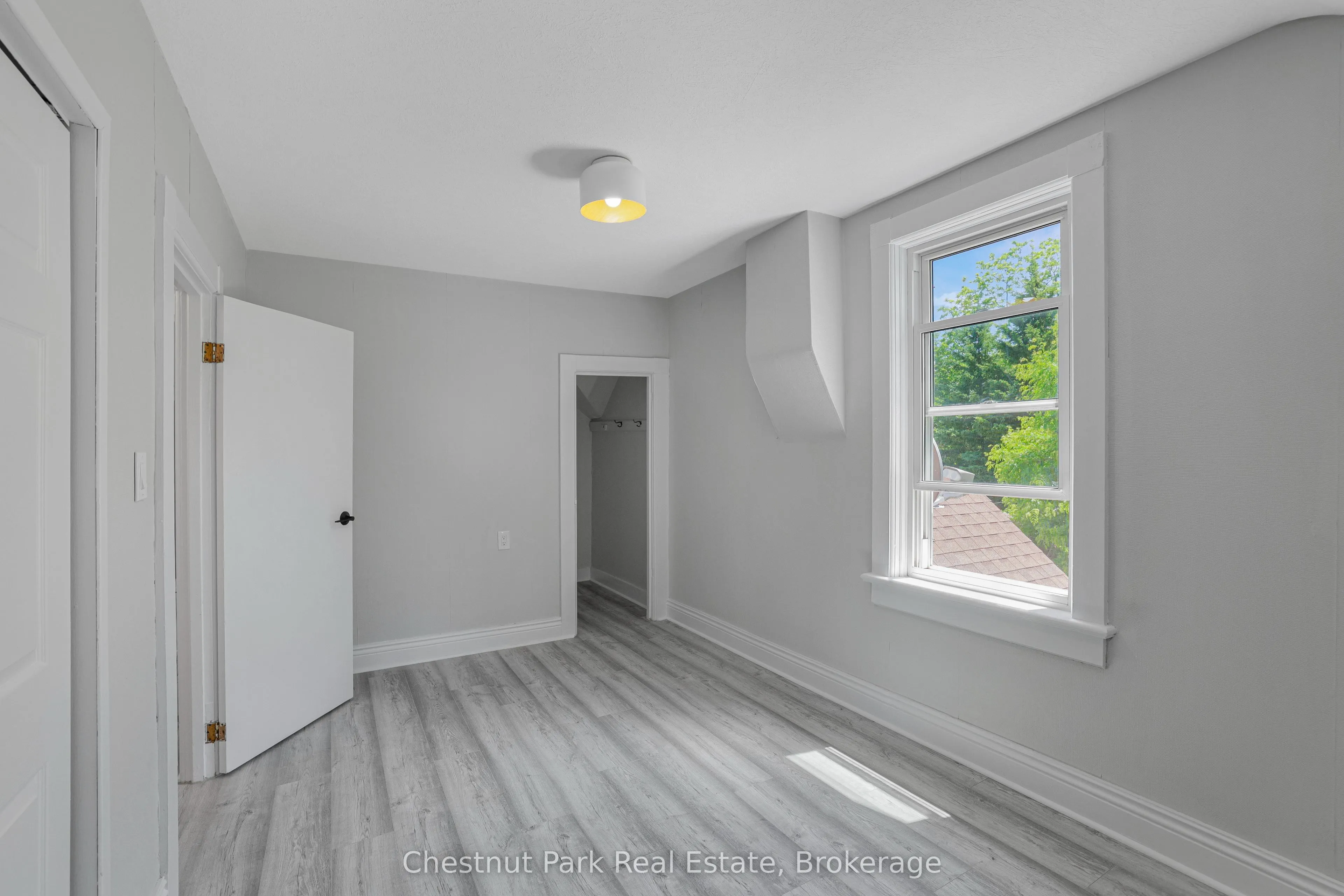 435 13th Street W