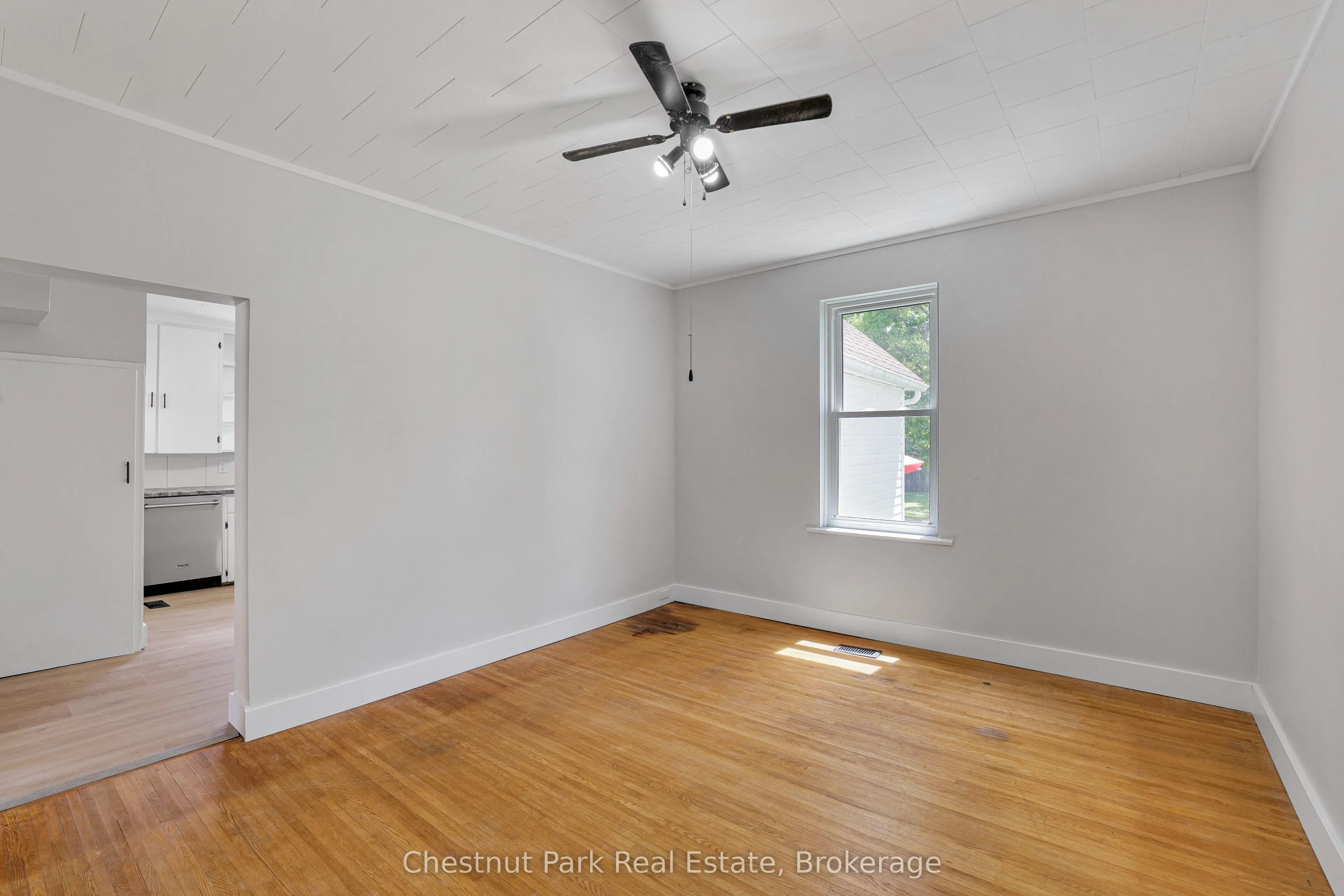 435 13th Street W