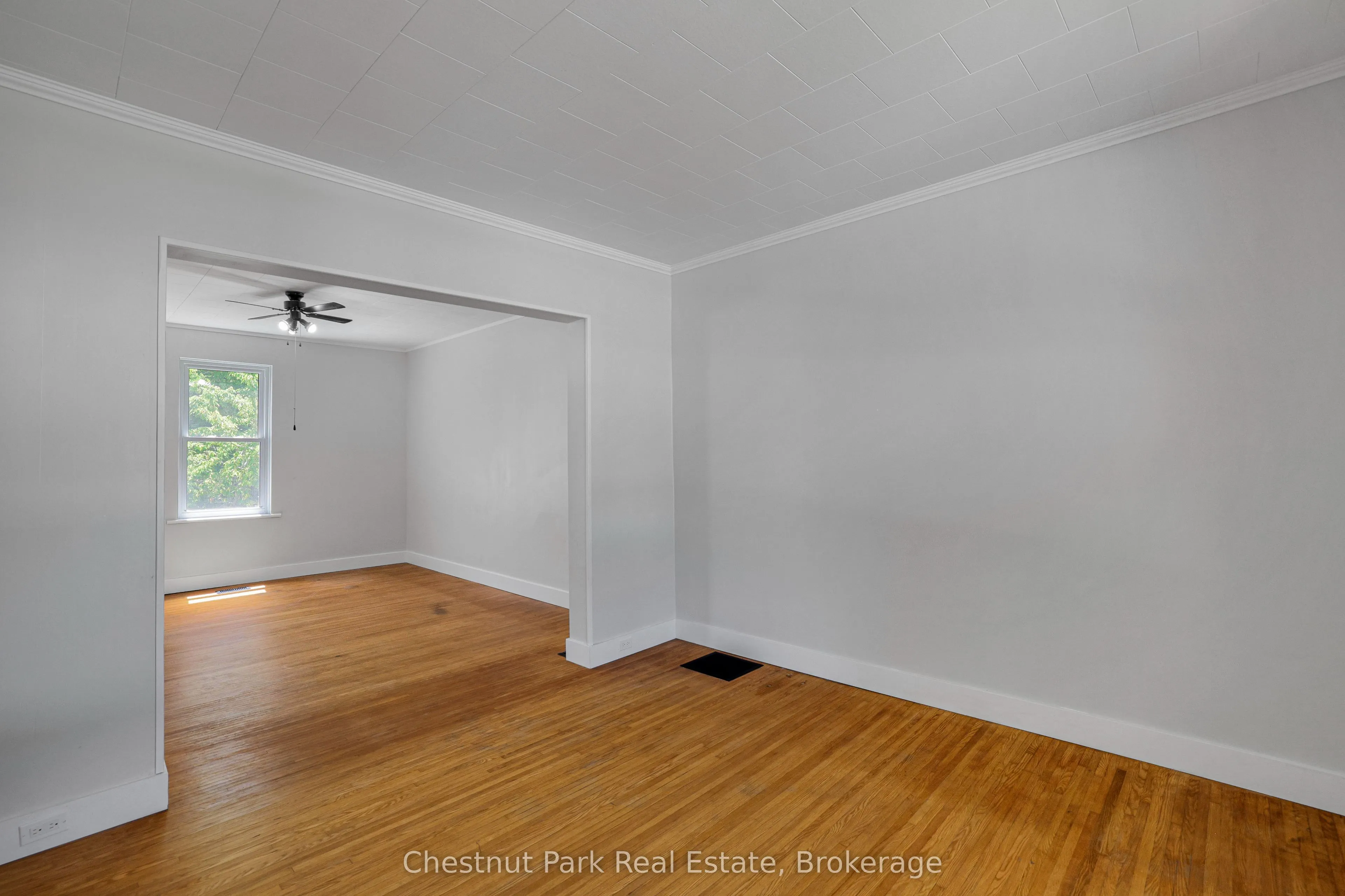 435 13th Street W