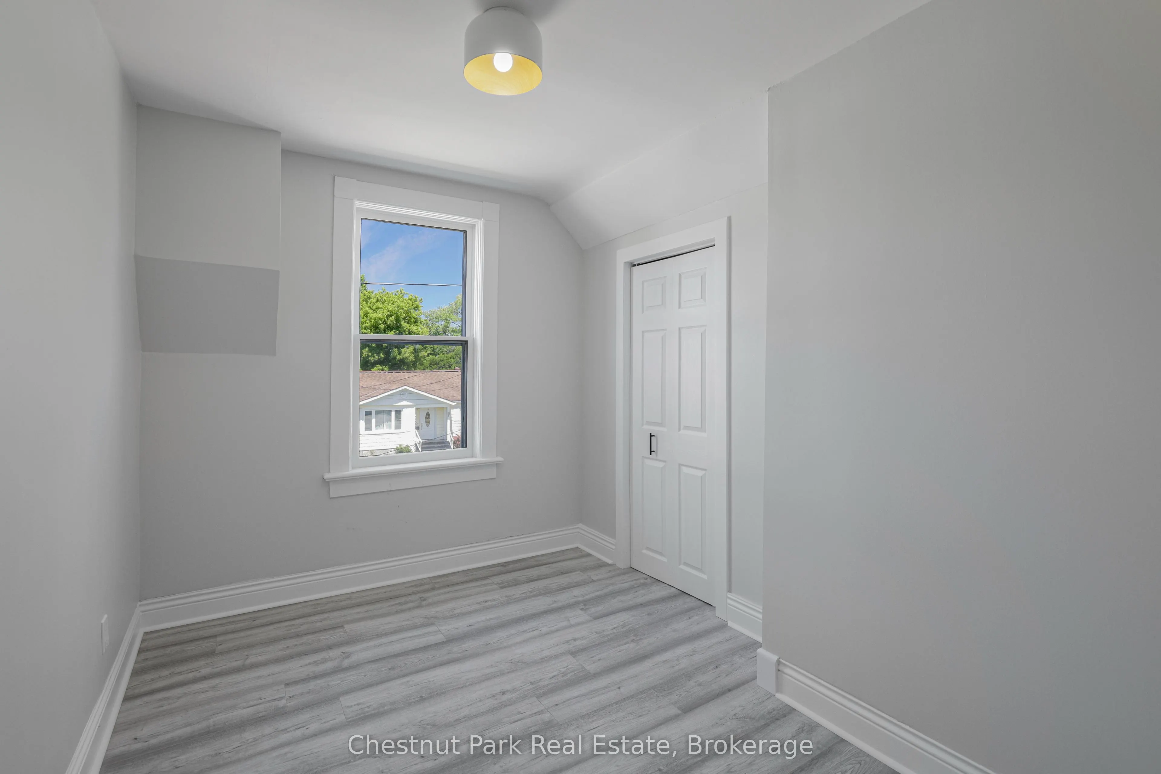 435 13th Street W