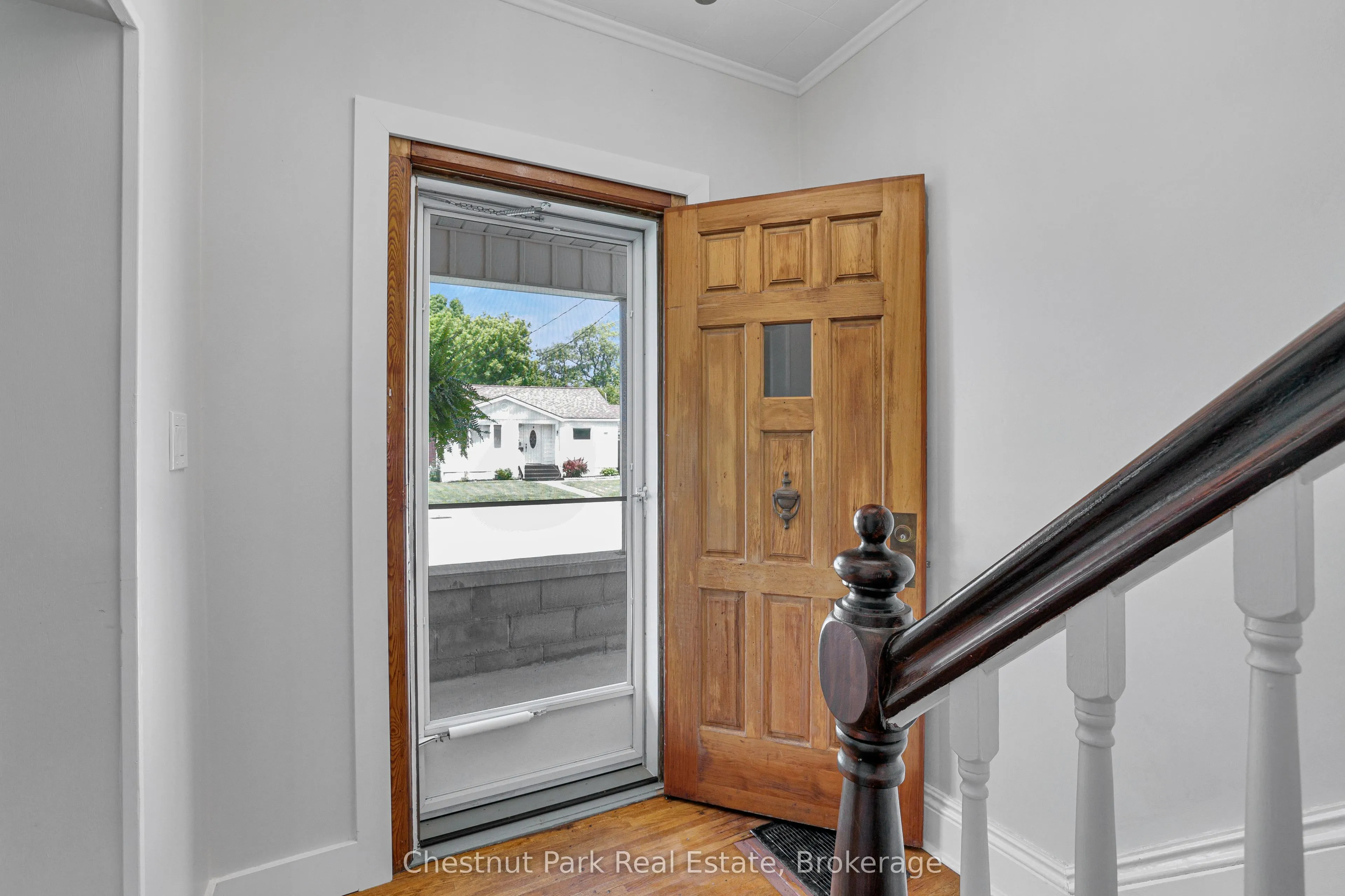 435 13th Street W