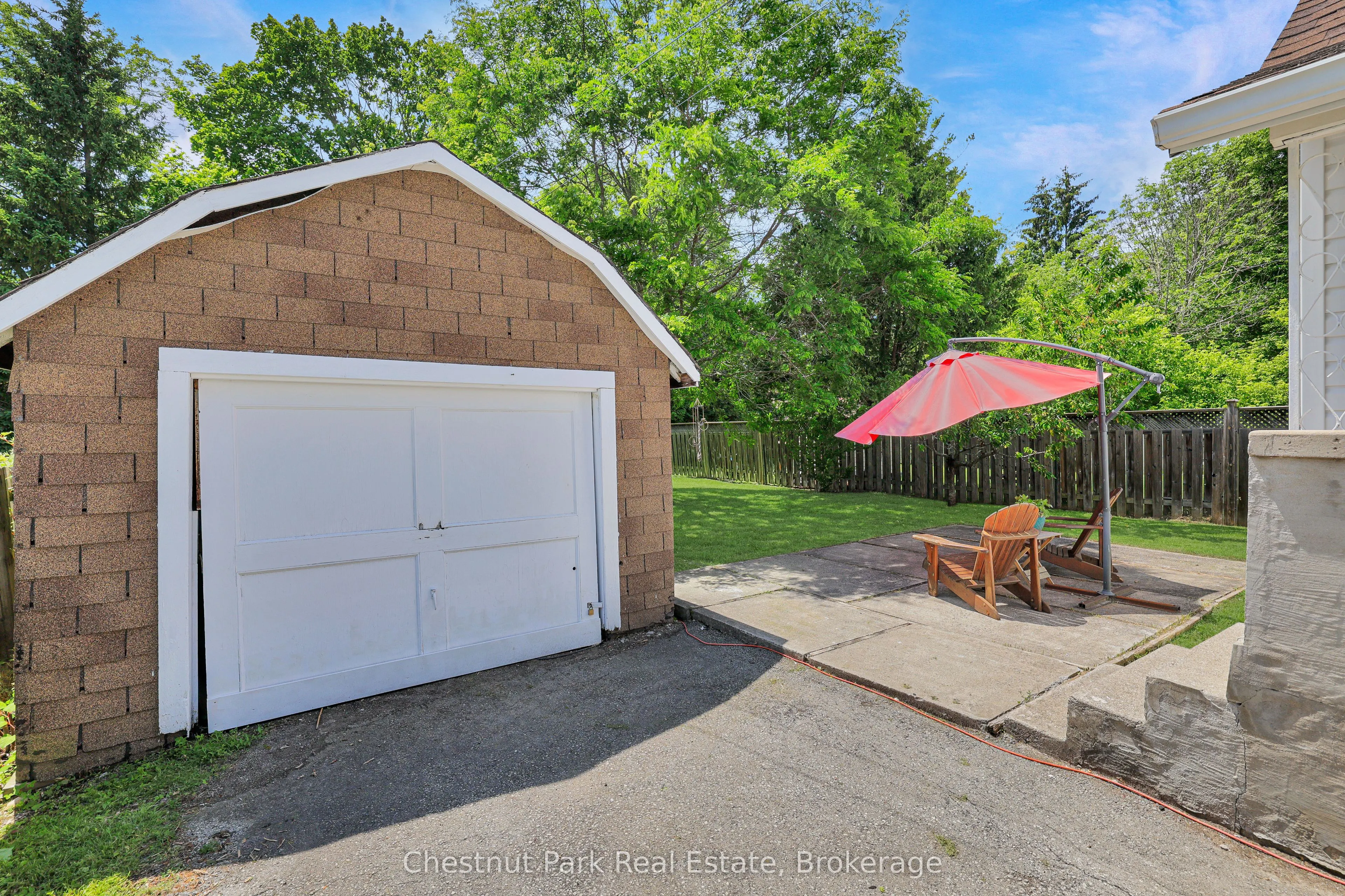 435 13th Street W