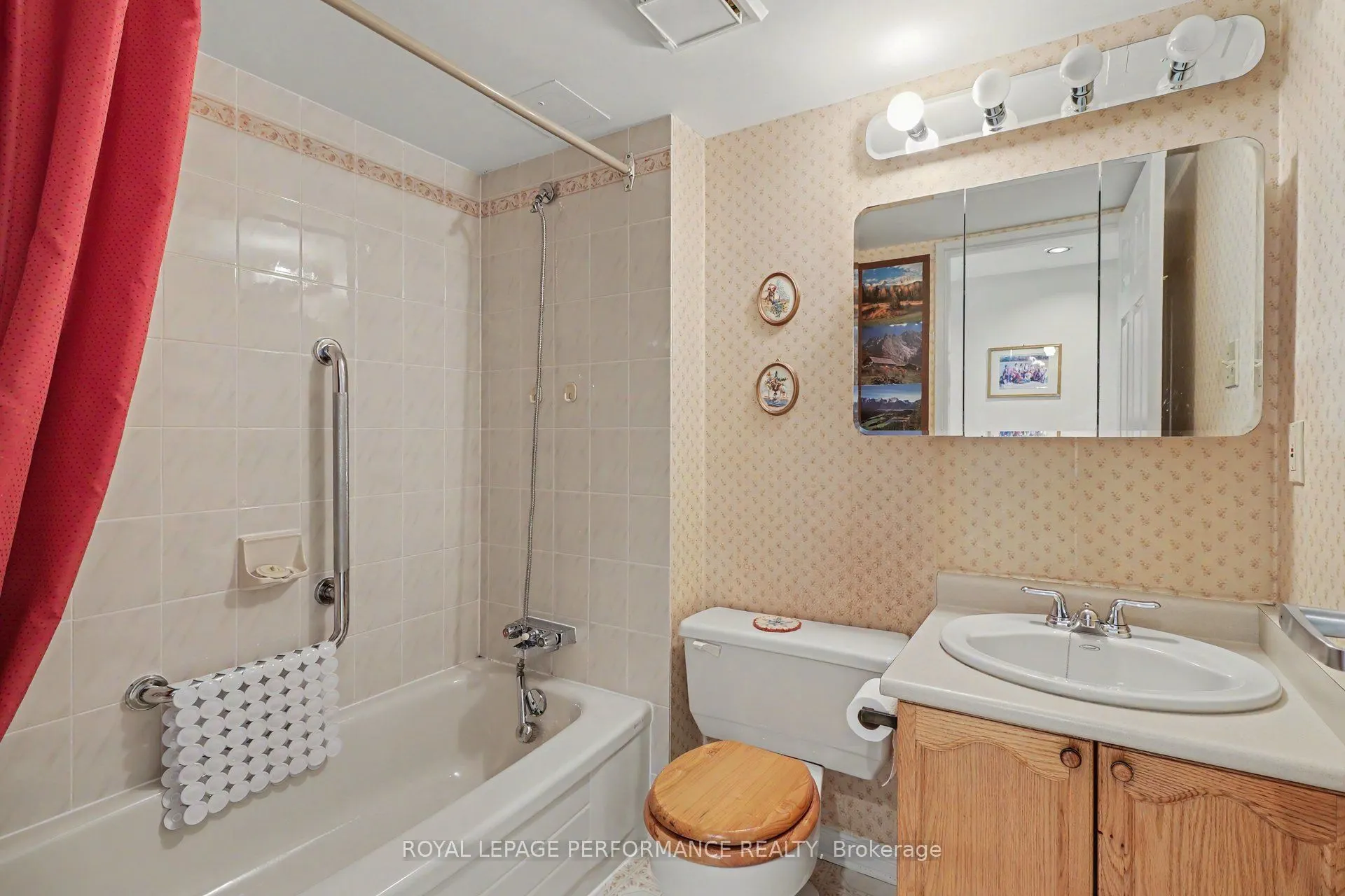 340 Centrum Boulevard #304
