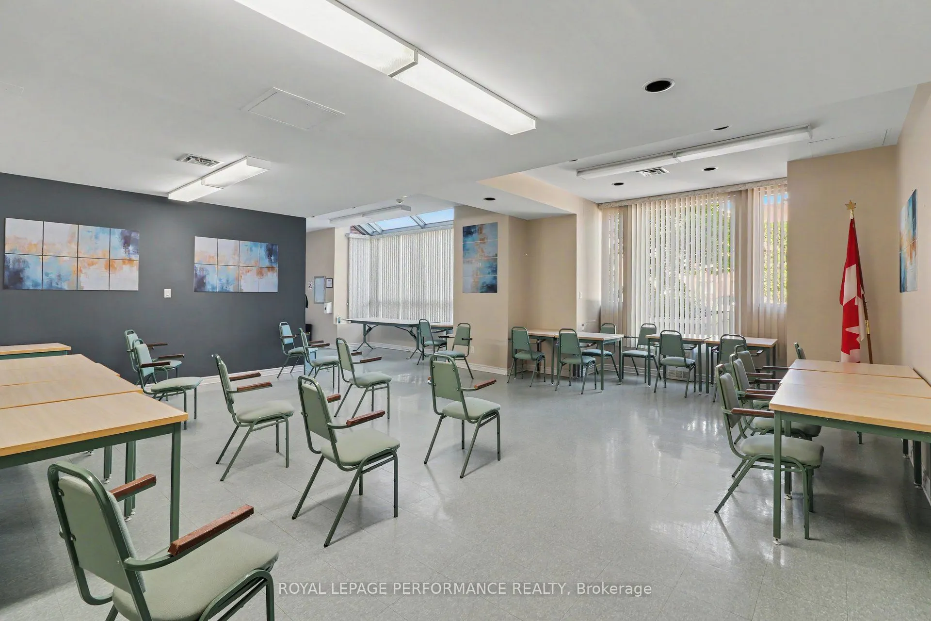 340 Centrum Boulevard #304