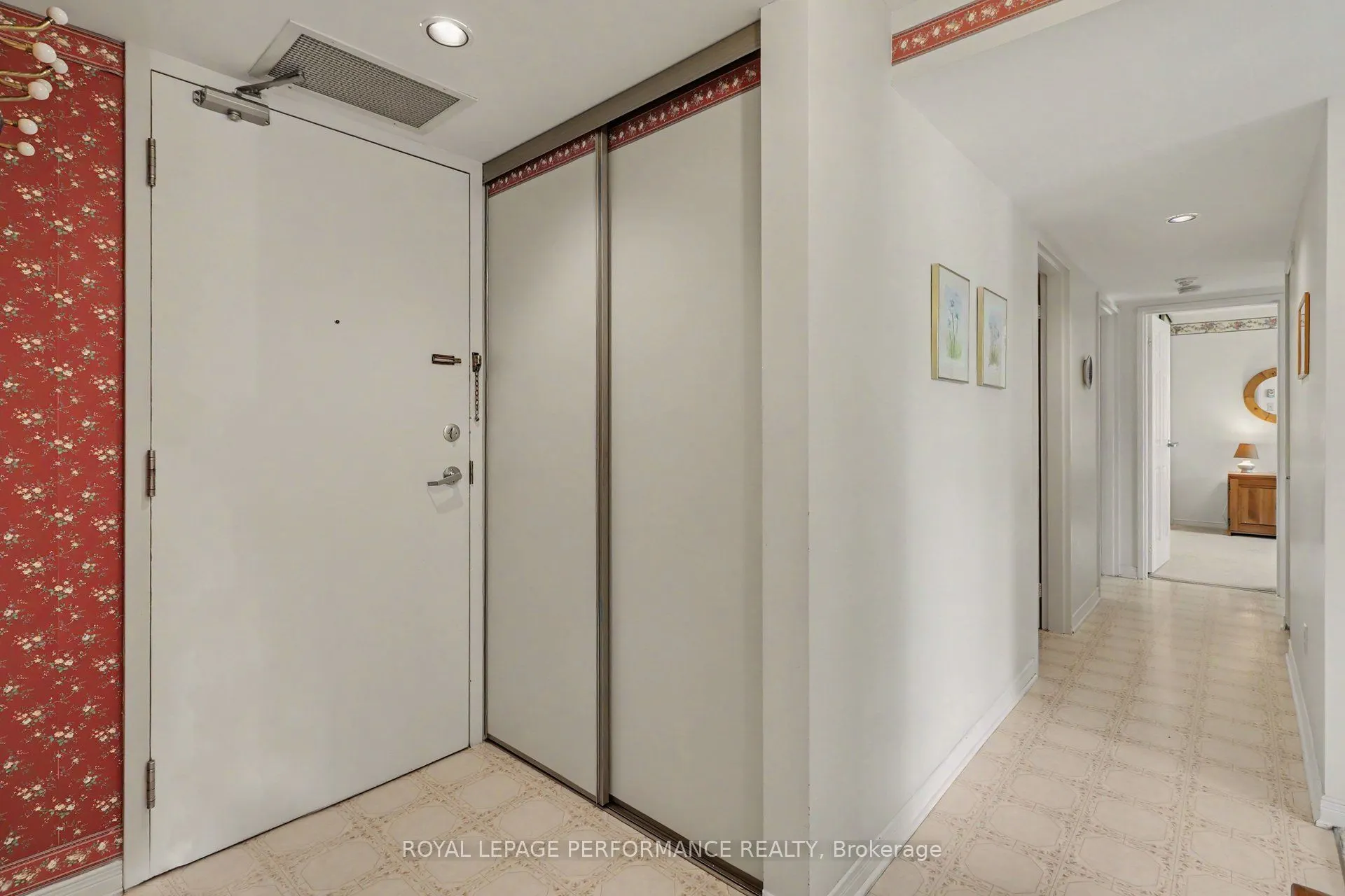 340 Centrum Boulevard #304