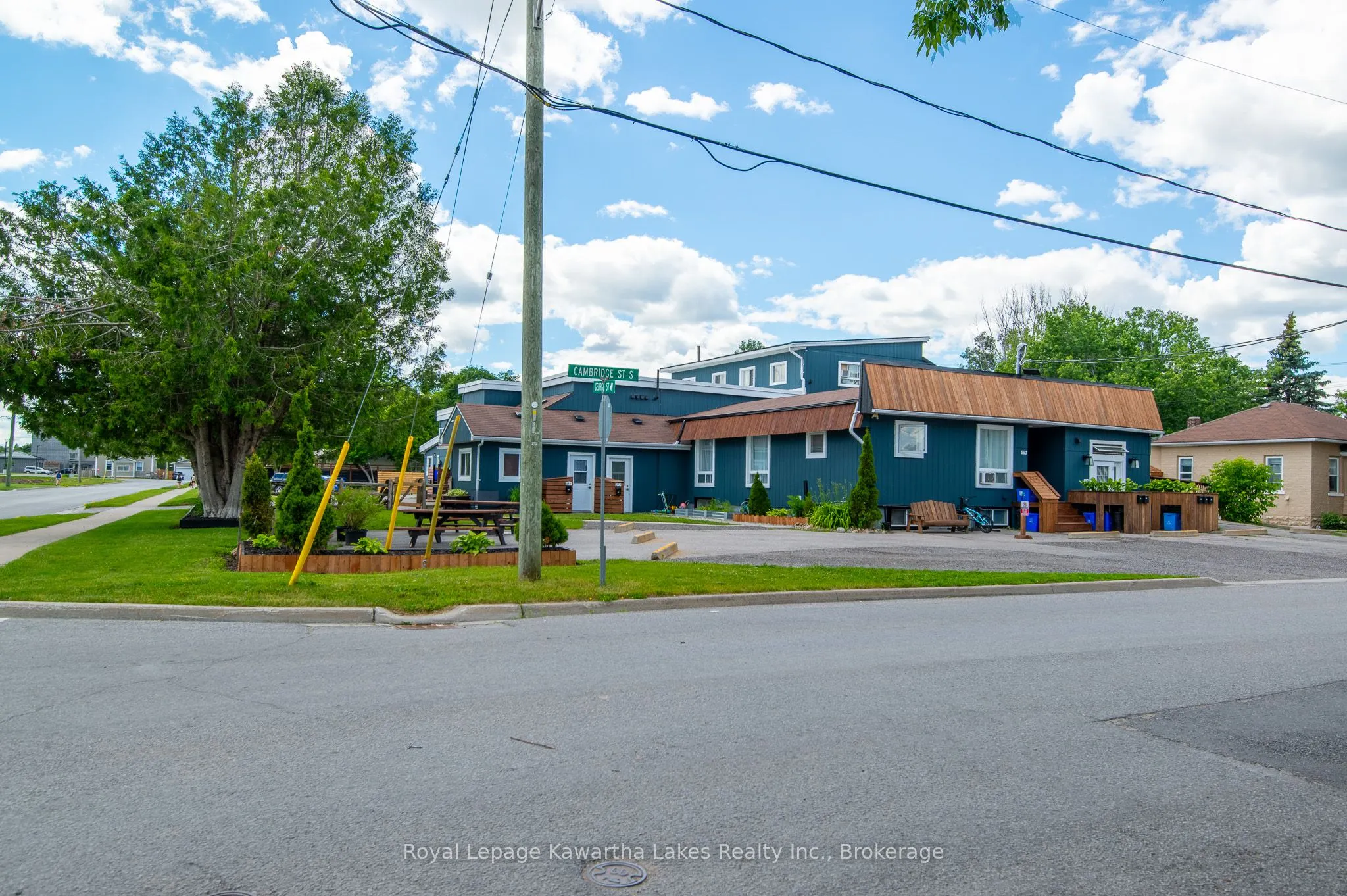 97 CAMBRIDGE Street S
