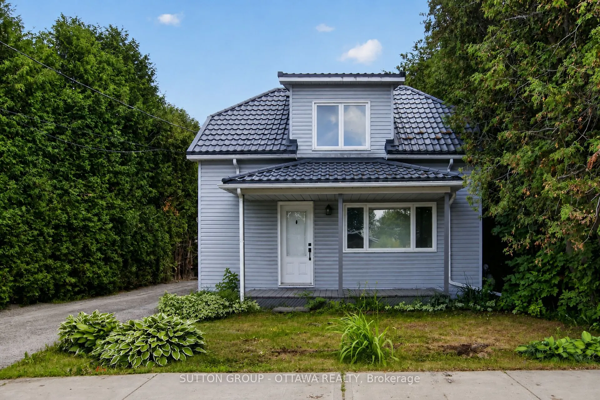 2172 Laval Street