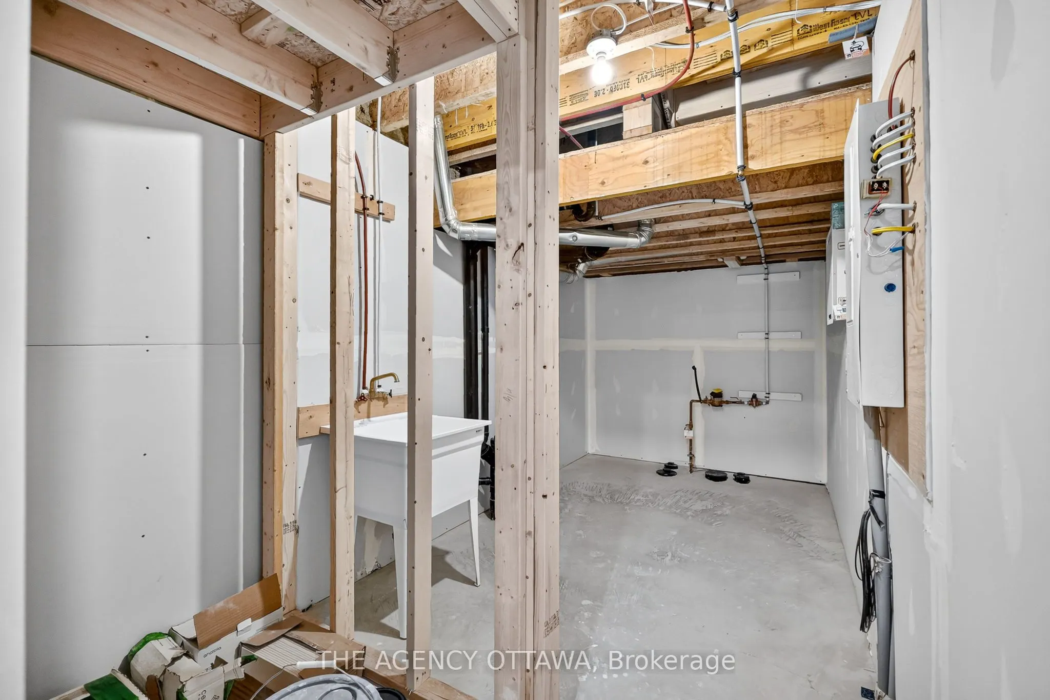 1005 Kitigan Grove