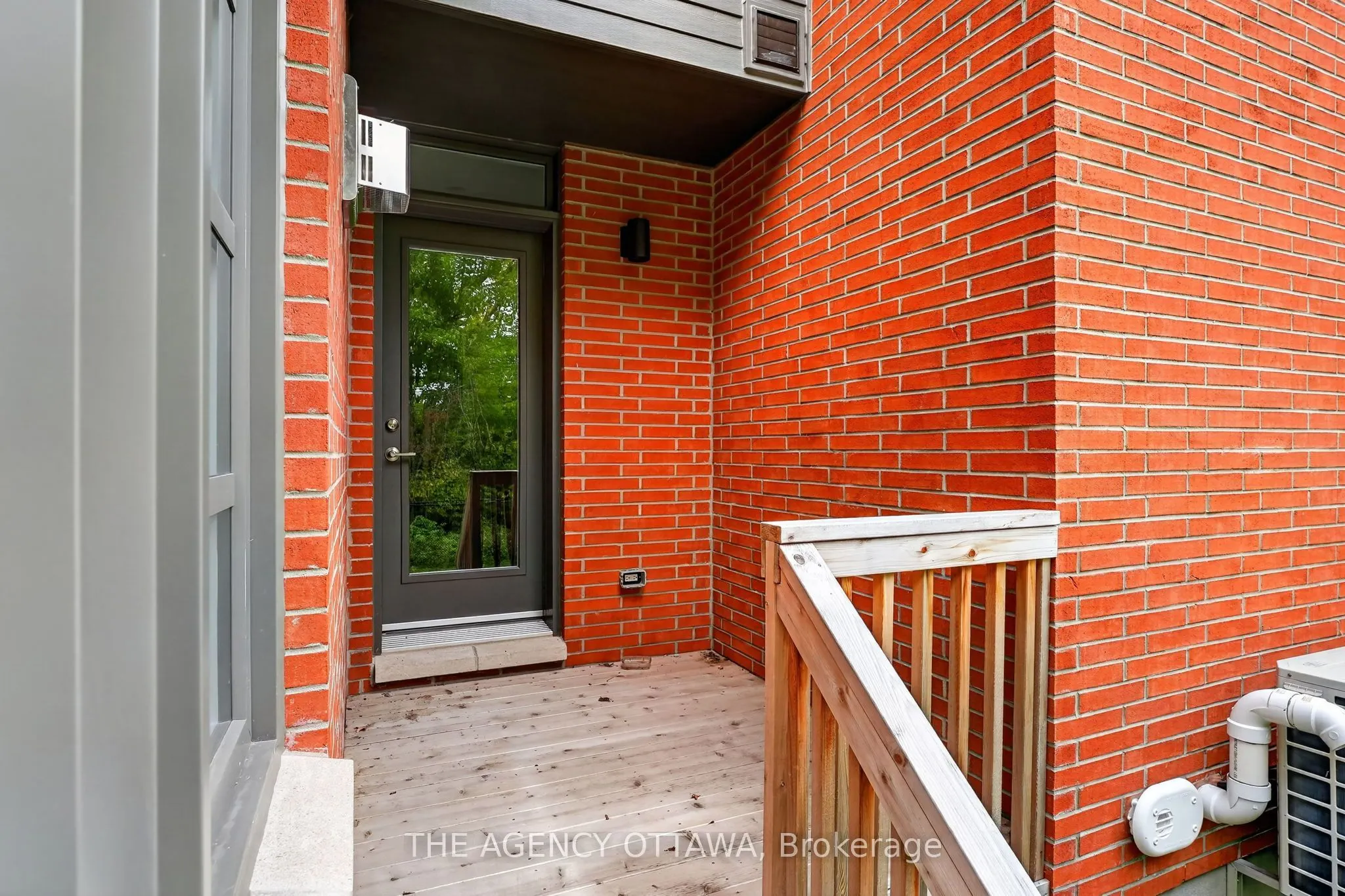 1005 Kitigan Grove