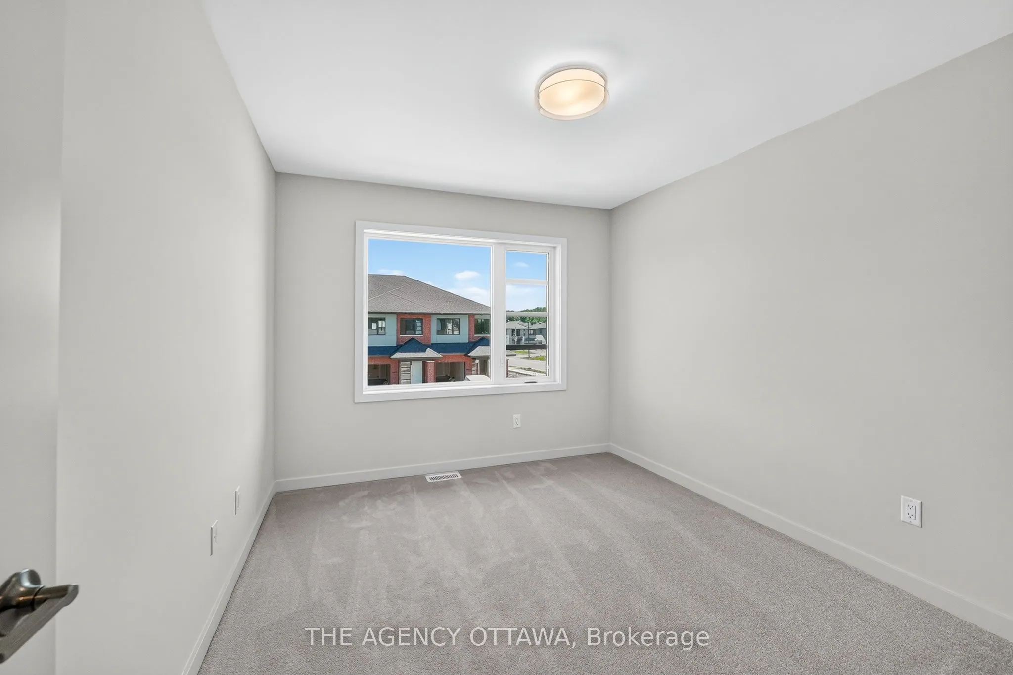 1005 Kitigan Grove