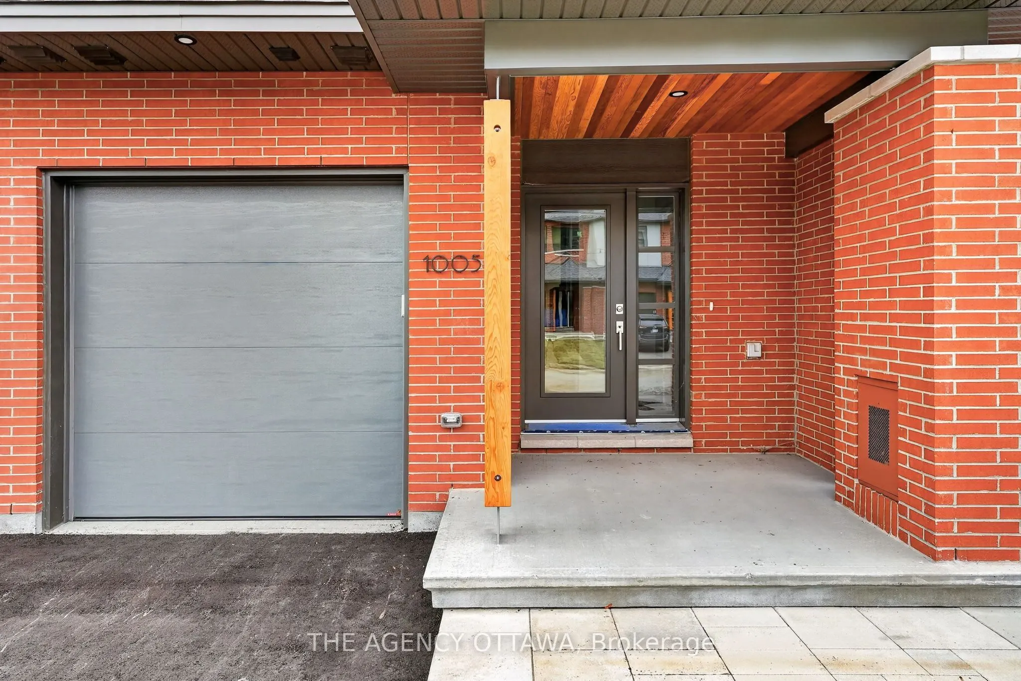 1005 Kitigan Grove