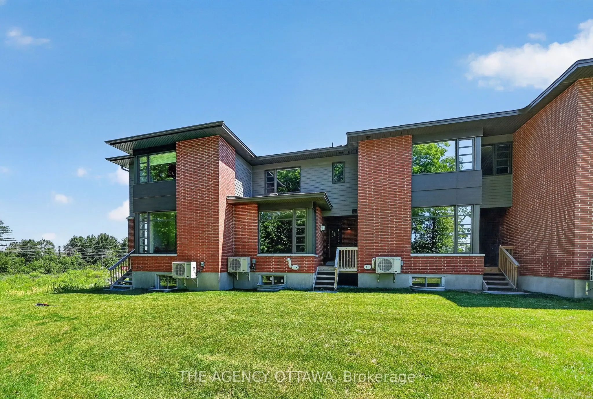 1005 Kitigan Grove