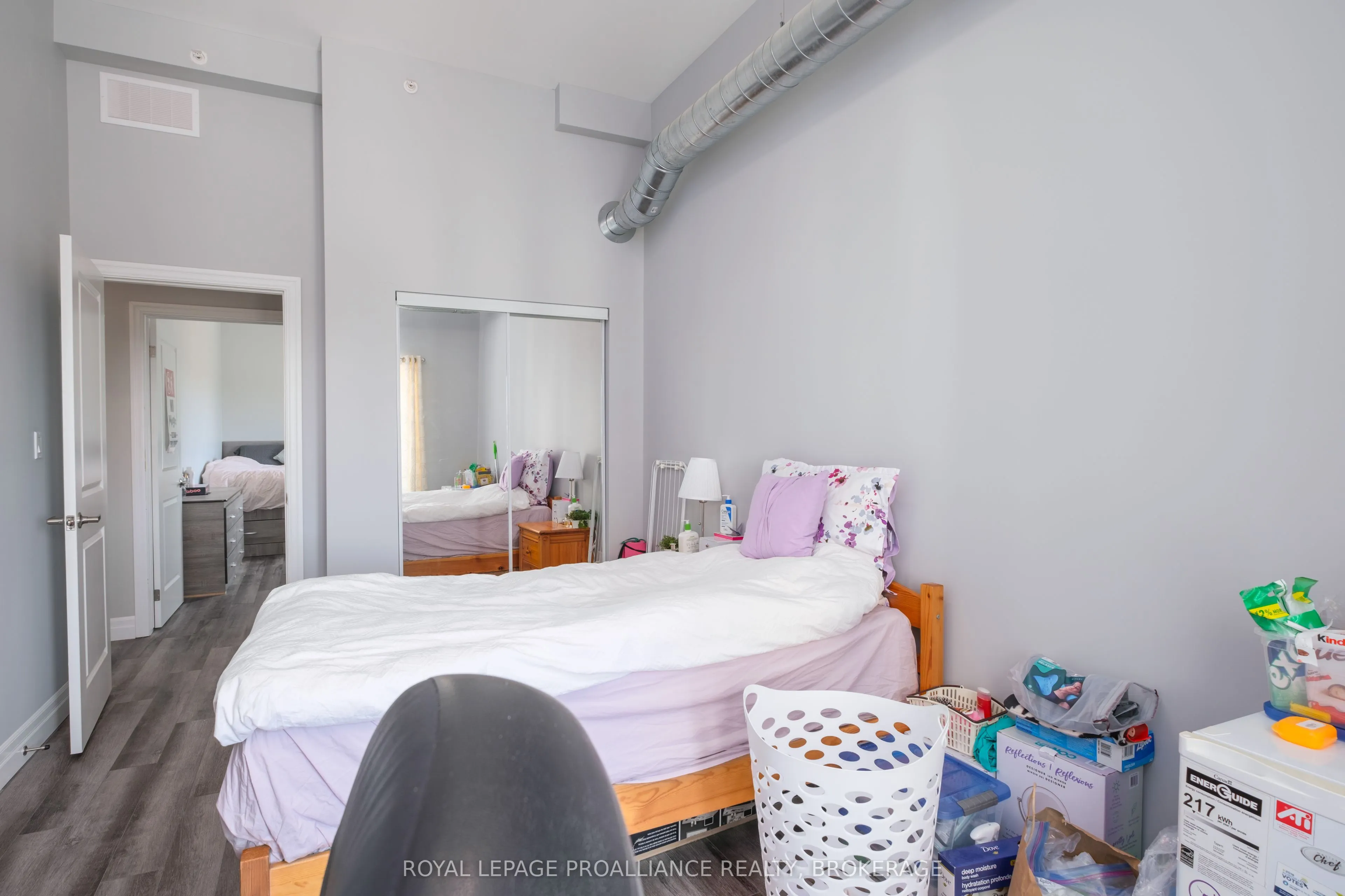 501 Frontenac Street #502