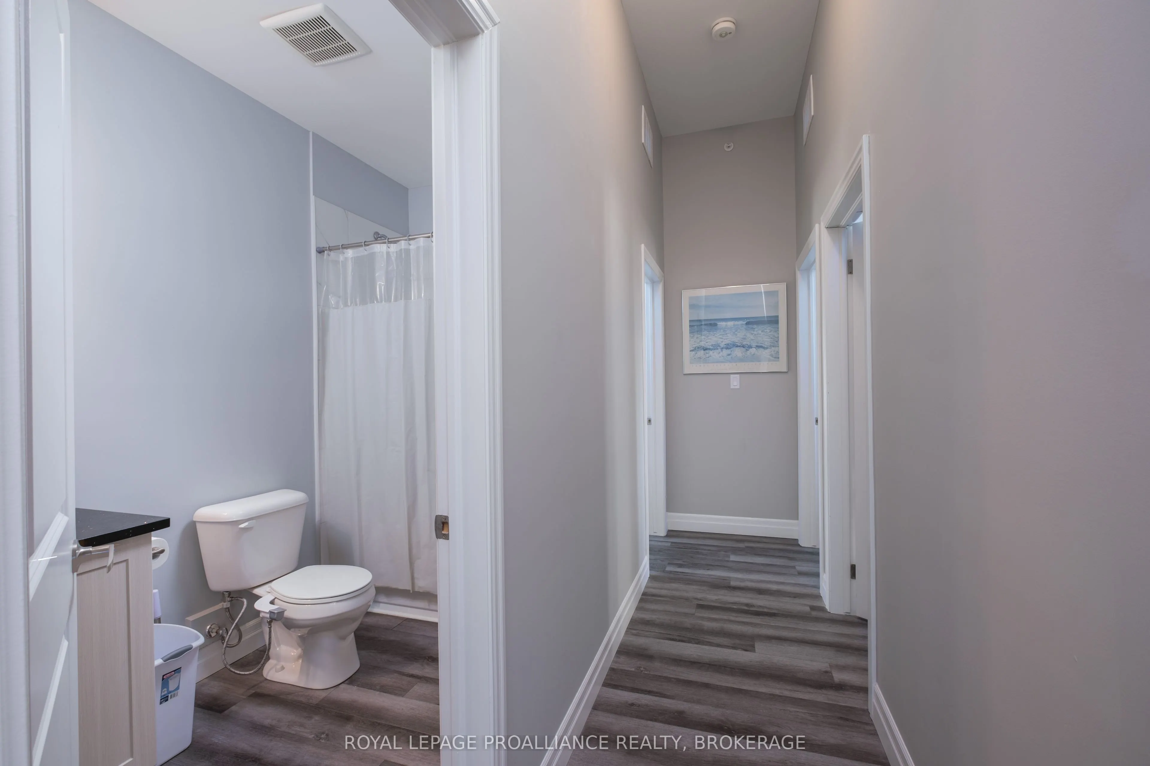501 Frontenac Street #502