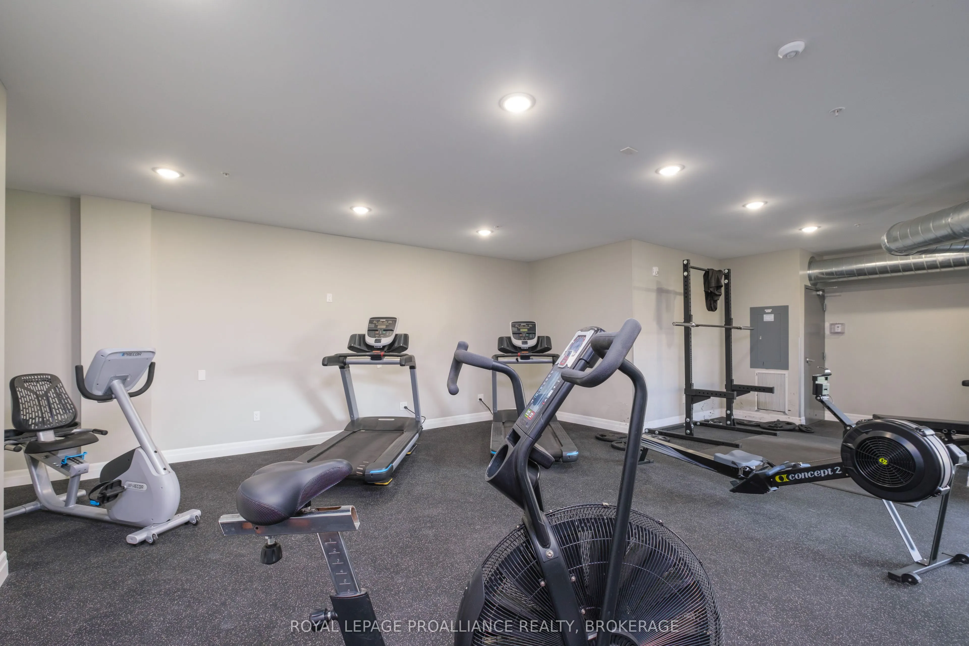 501 Frontenac Street #402