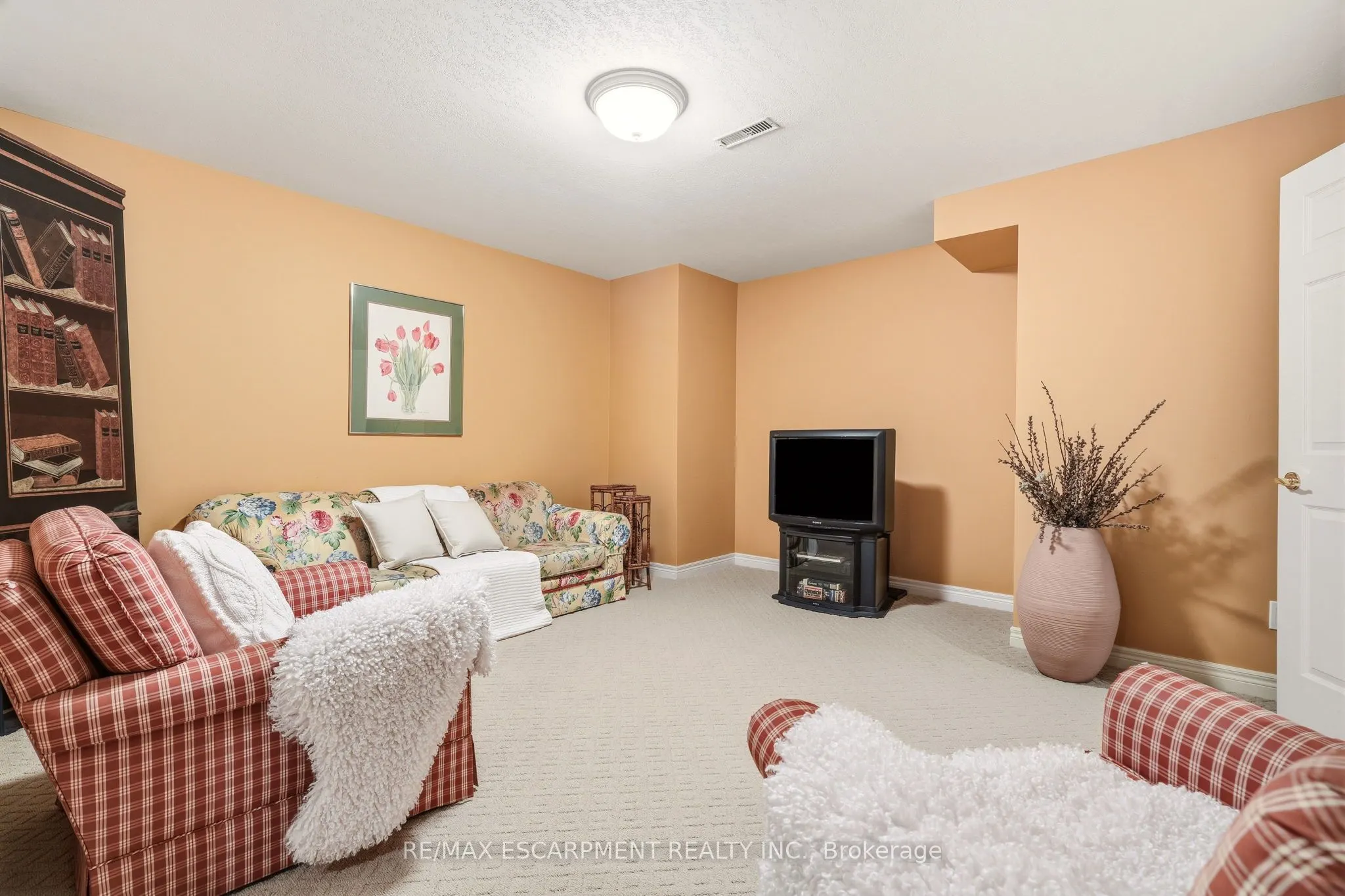 28 Millcreek Court