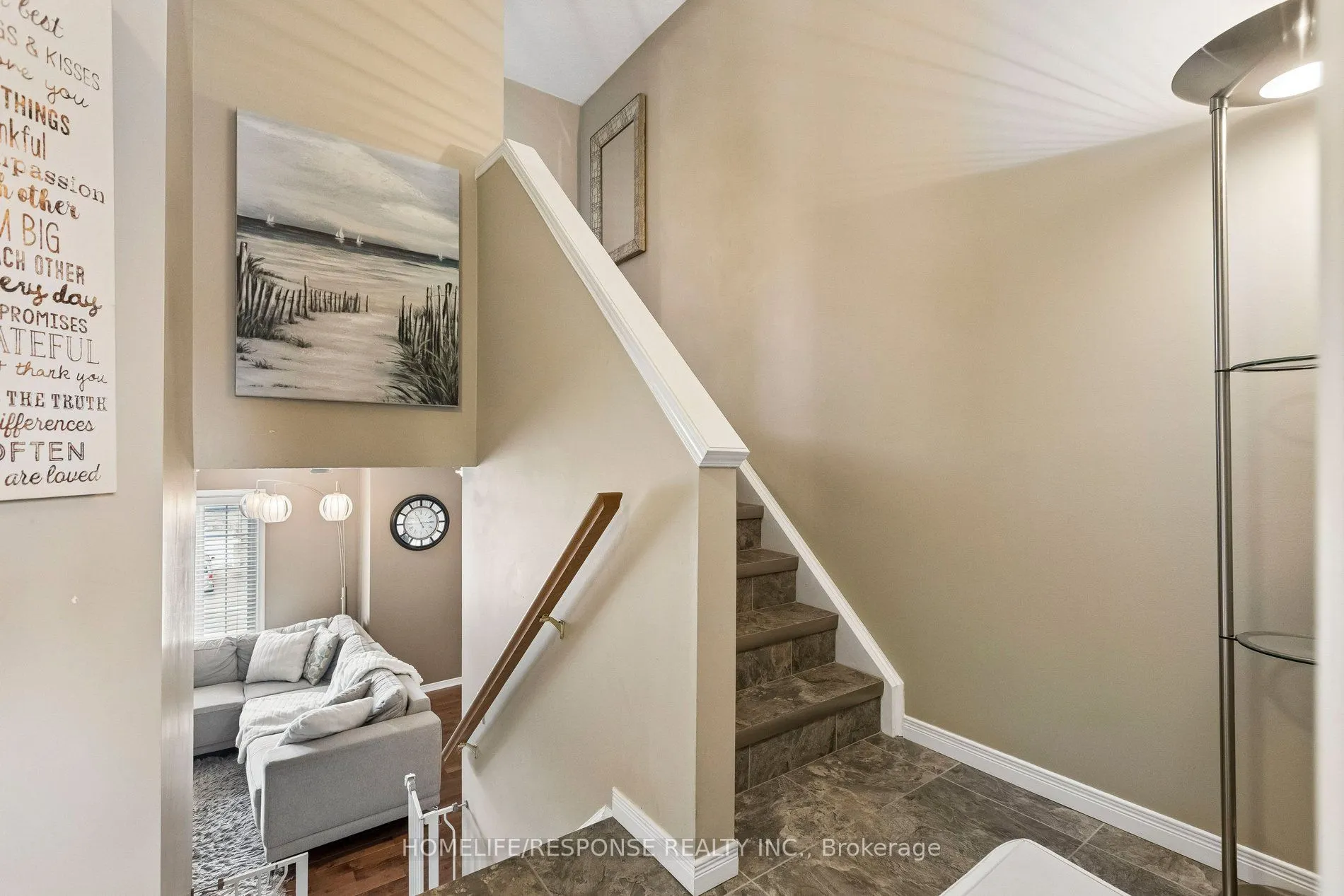 222 SOPHIA Crescent