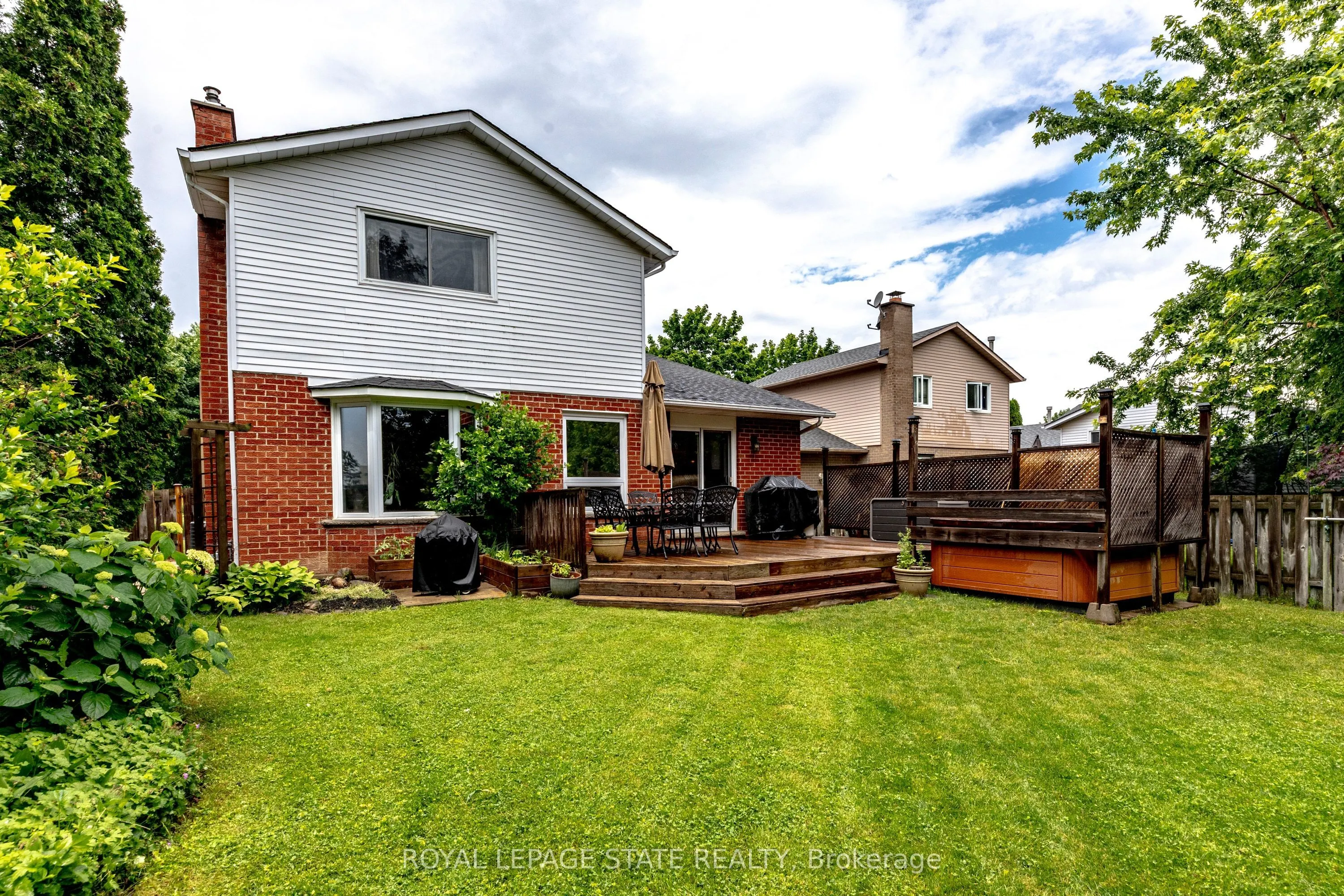 4507 Ivy Gardens Crescent