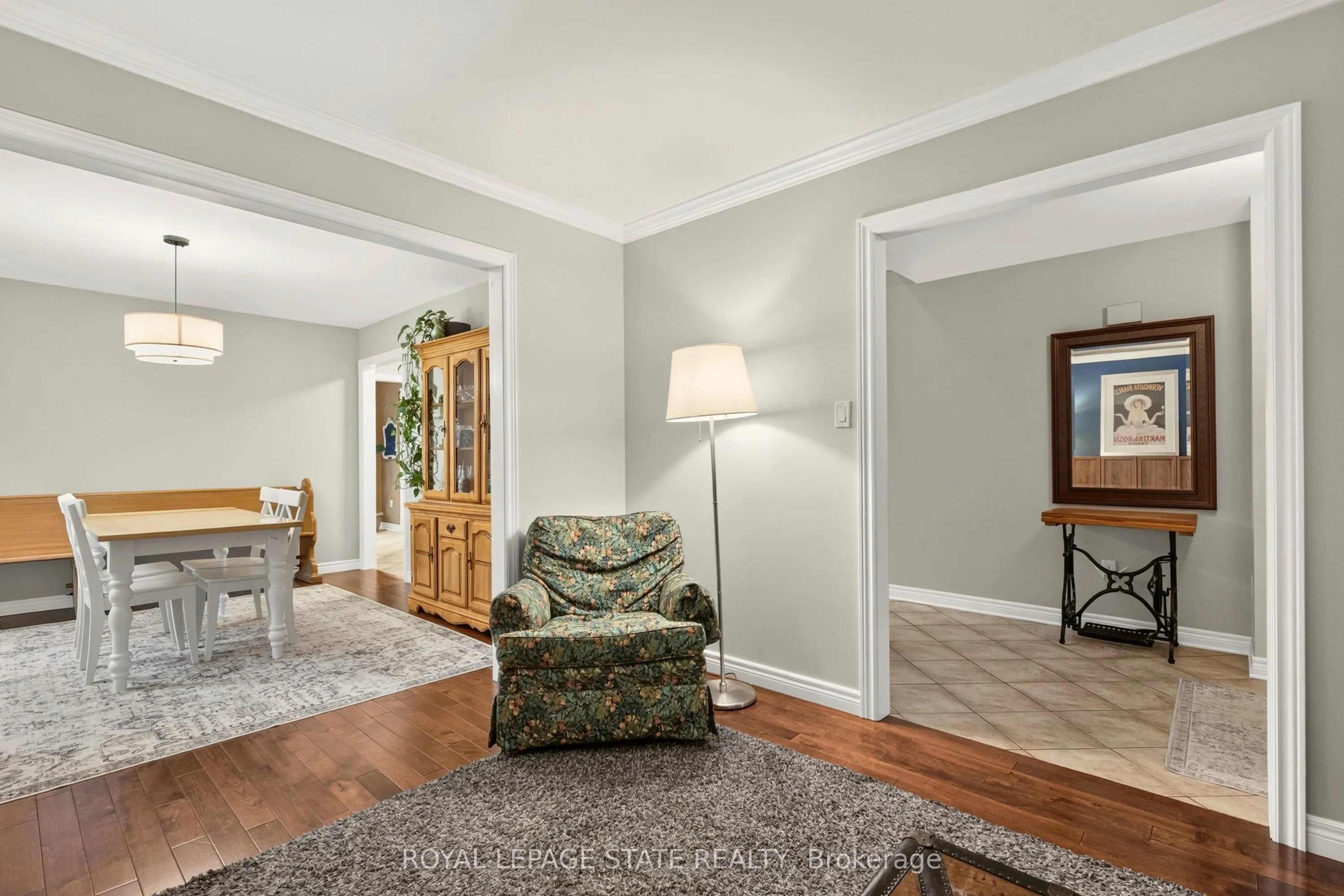 4507 Ivy Gardens Crescent
