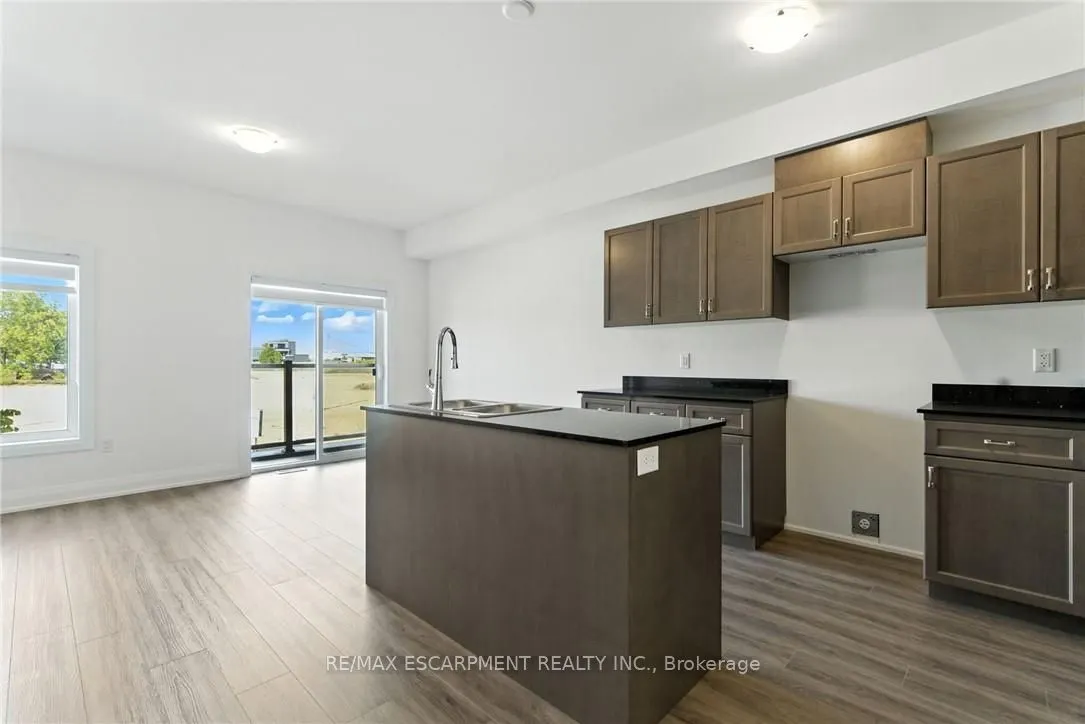 4 Clear Valley Lane