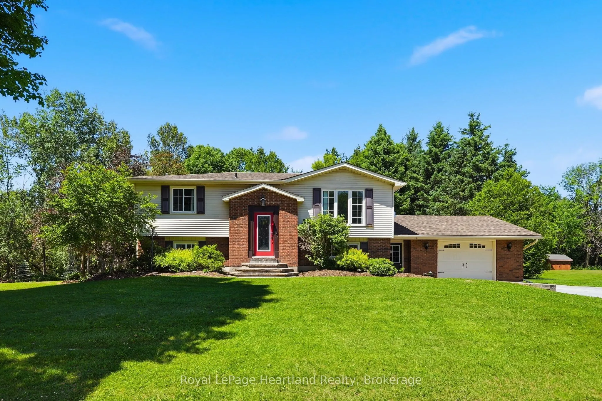 106 CEDAR Court