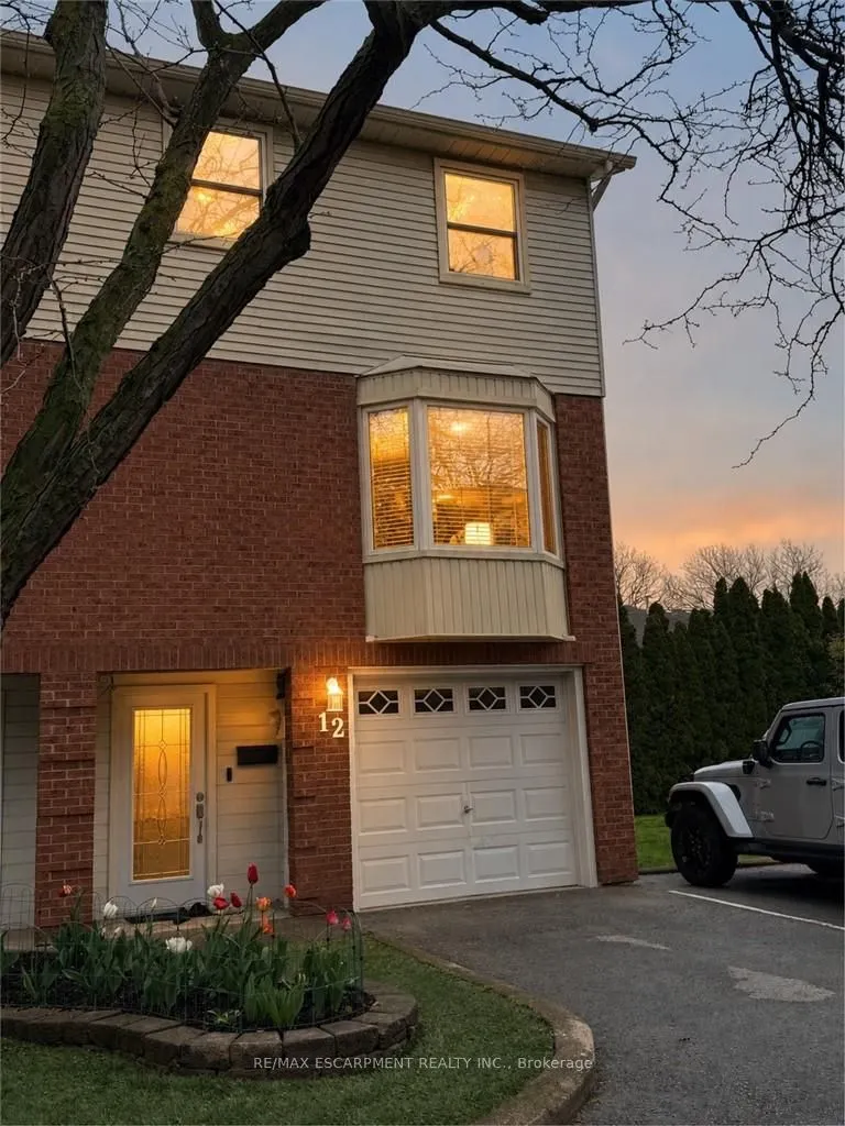 130 Livingston Avenue #12
