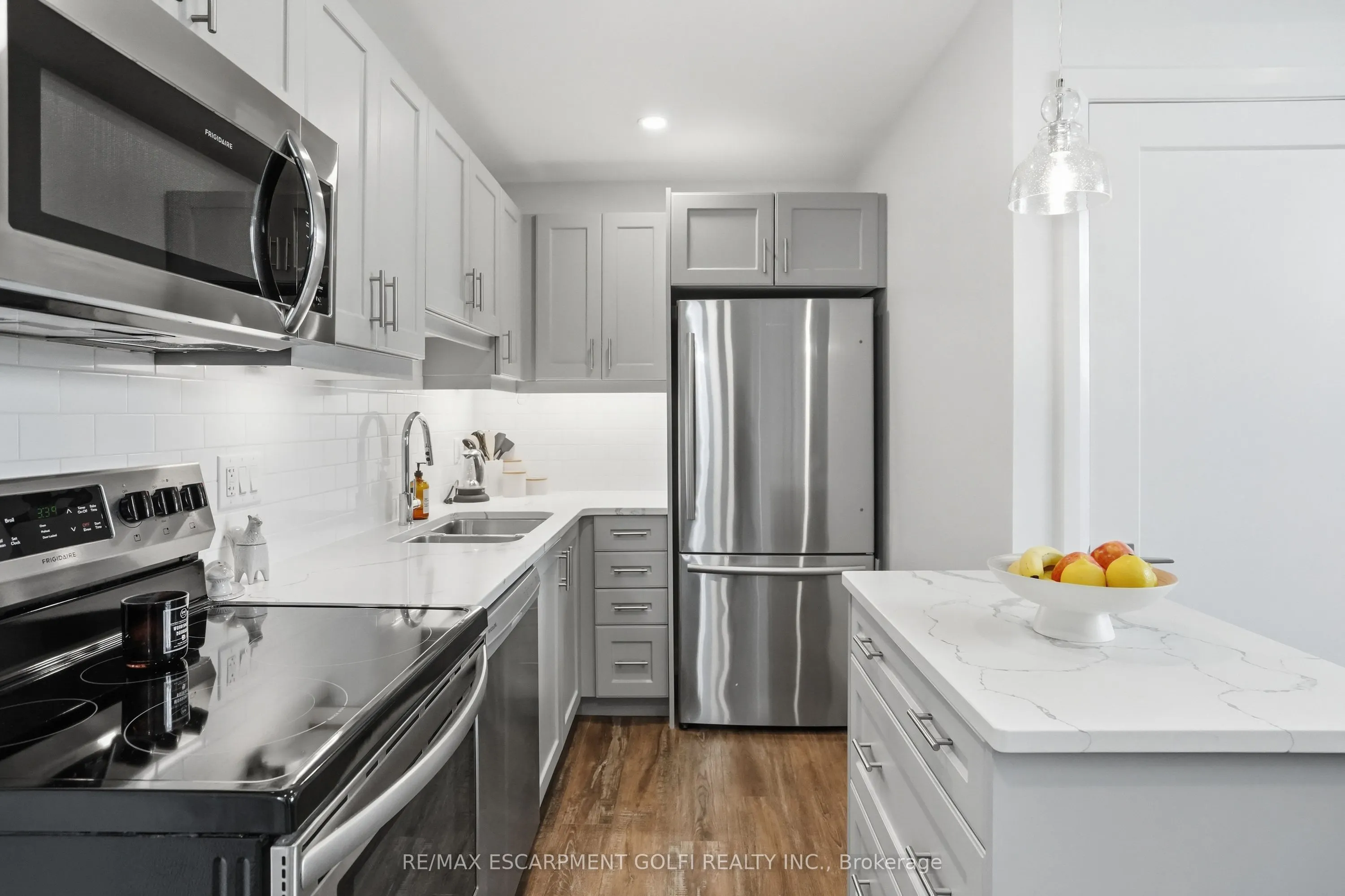 405 Merritt Street #8