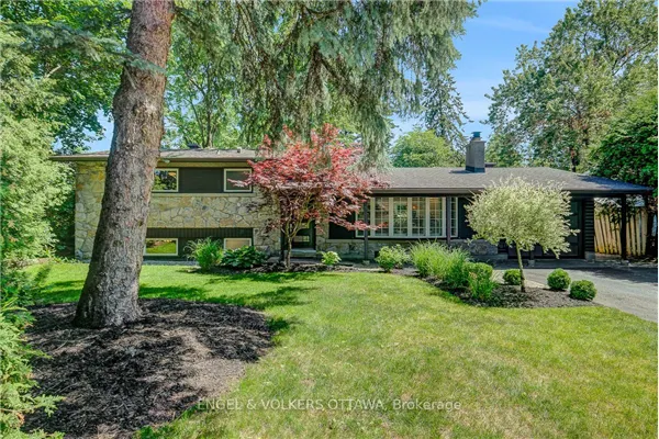 54 Qualicum Street