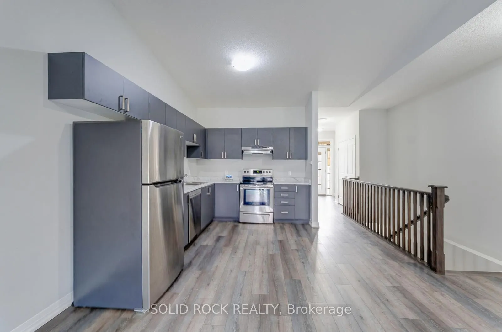 550 Grey Street #11
