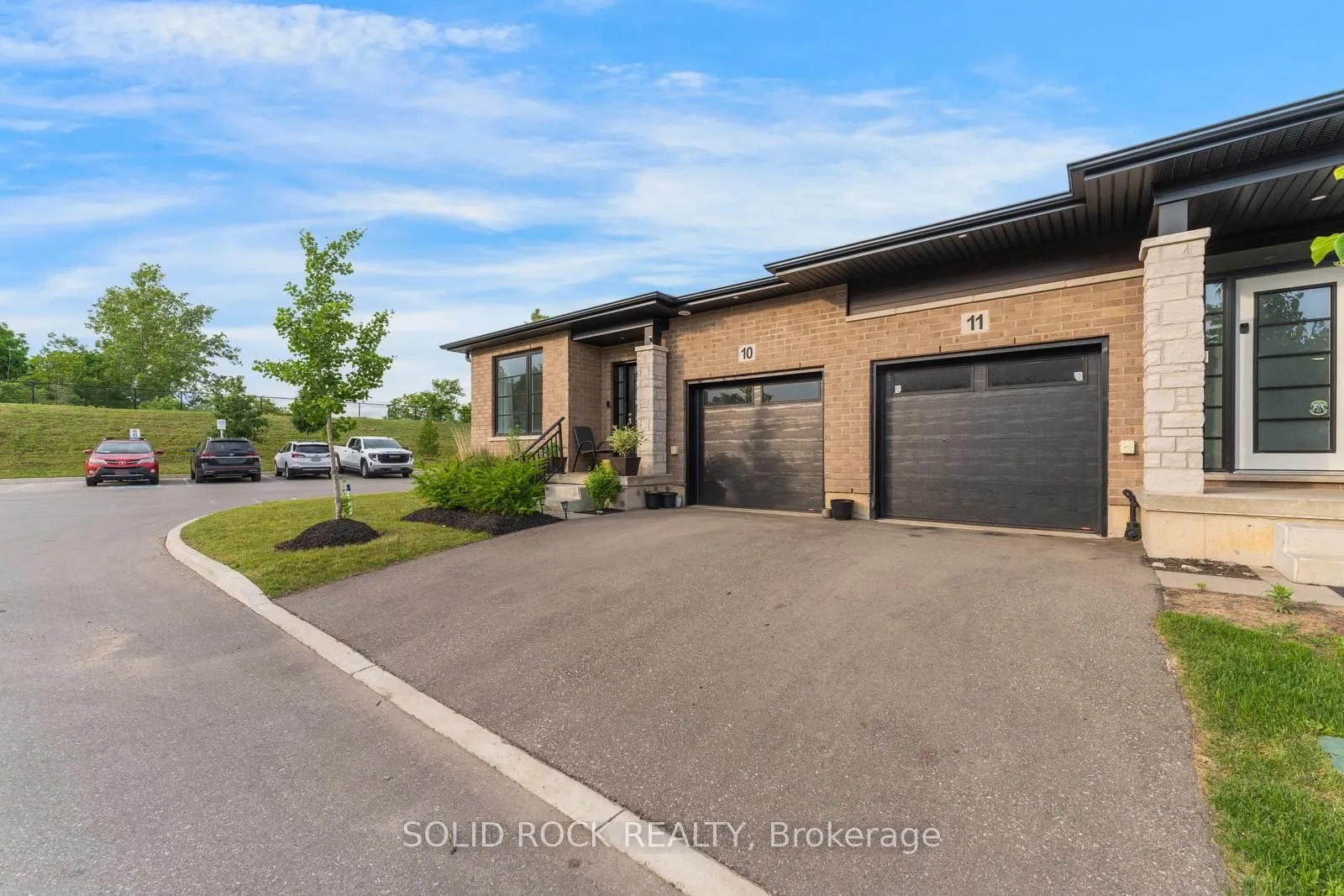 550 Grey Street #11