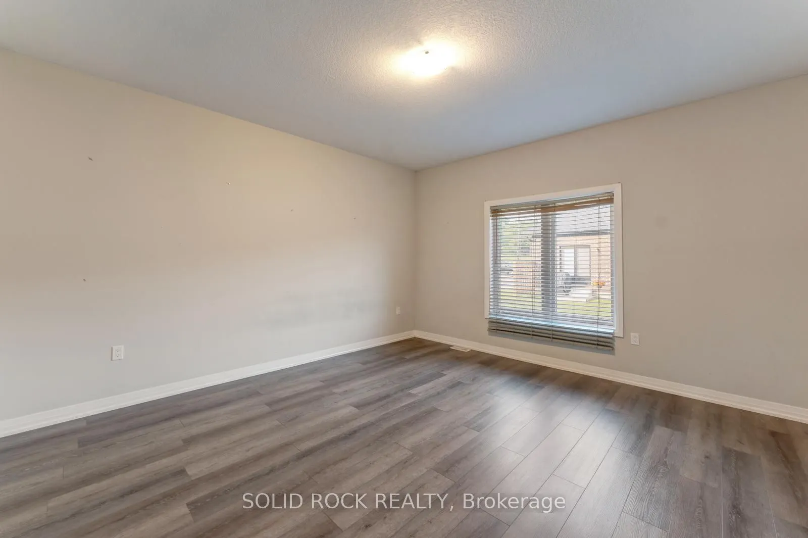 550 Grey Street #11