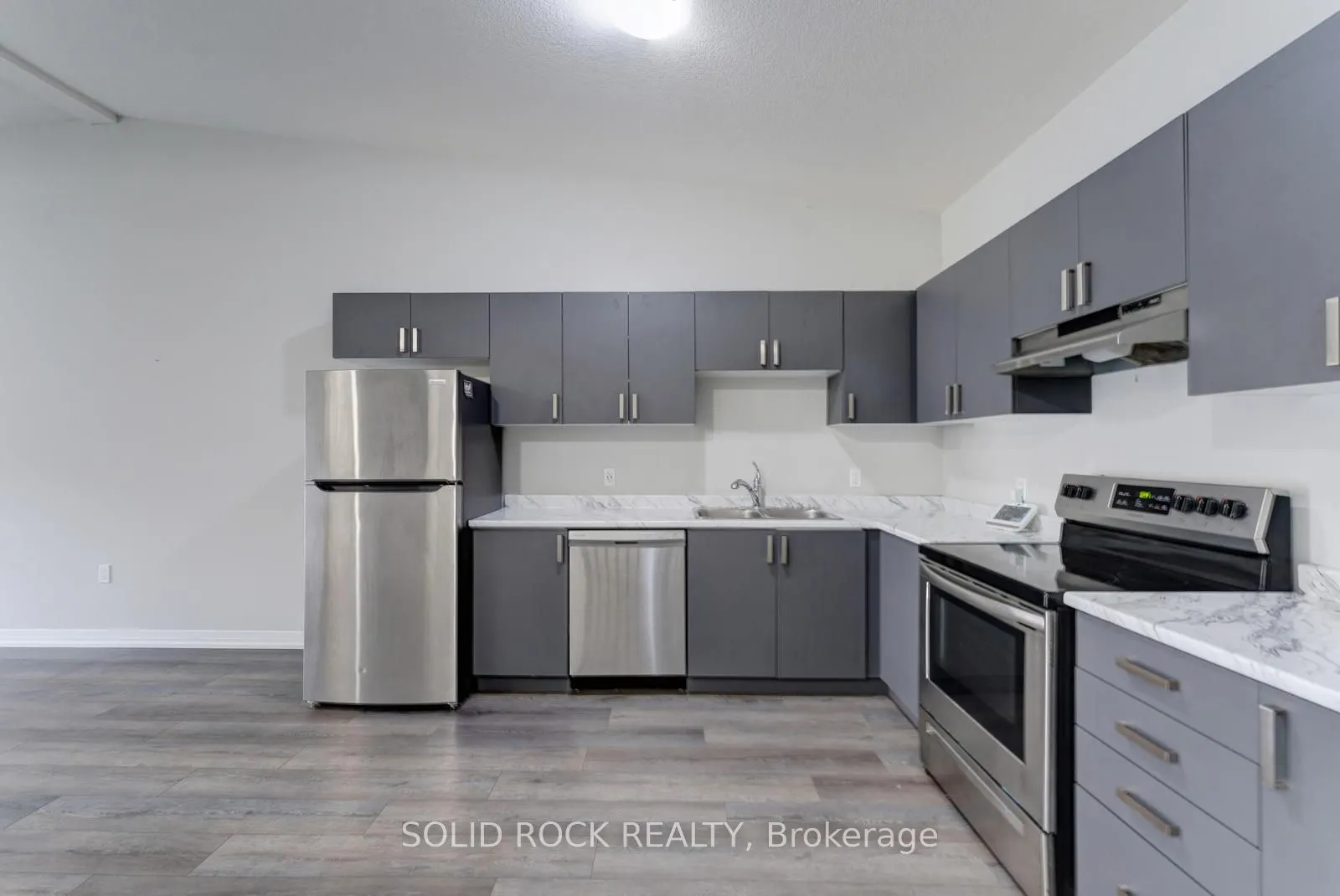 550 Grey Street #11