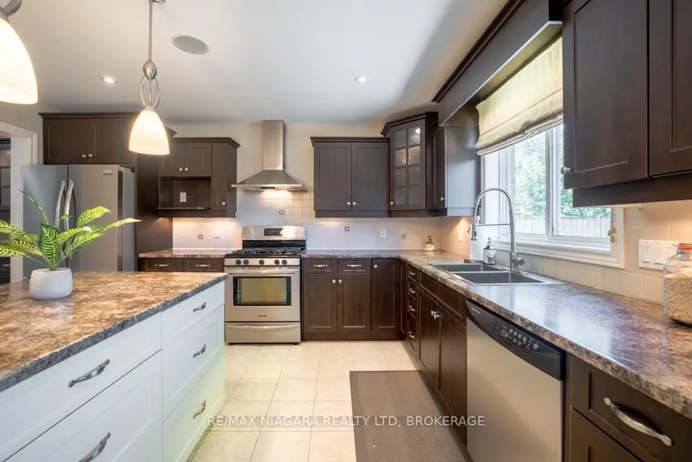 374 PELHAM Road