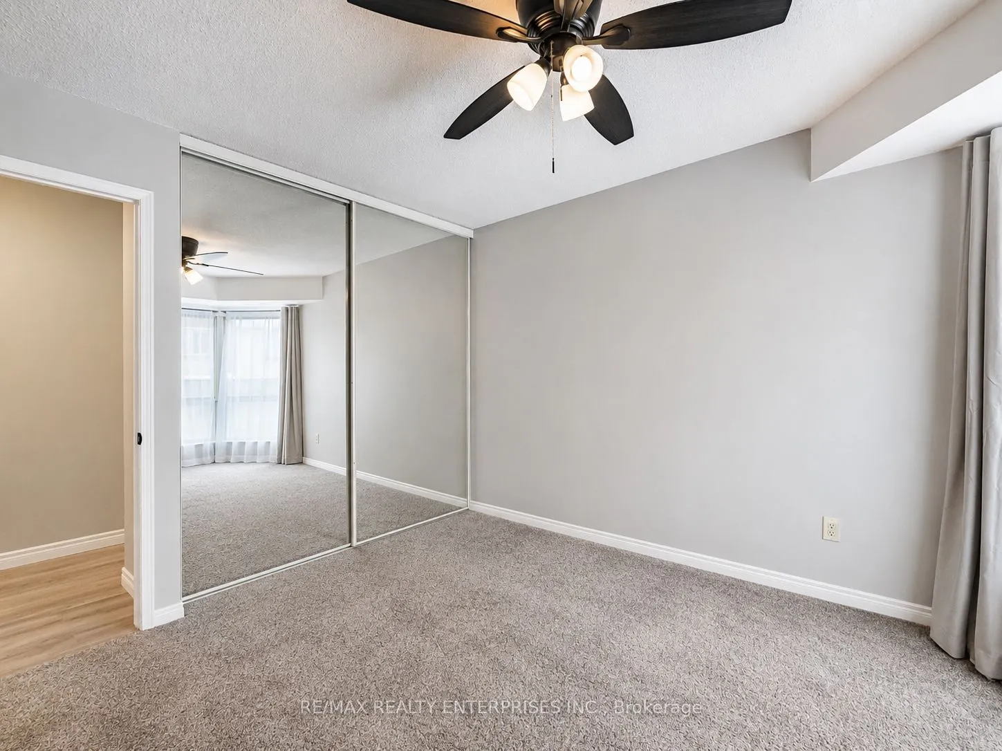 3267 King Street E #105