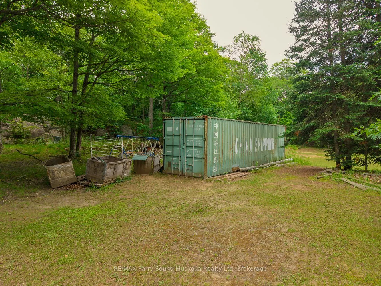 15 Toronto Lake Road