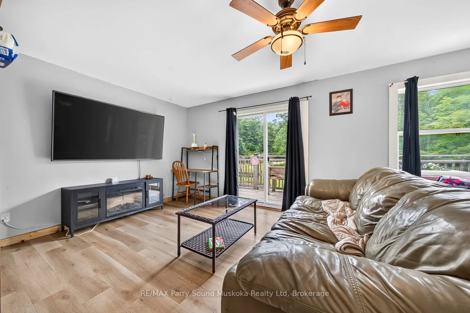 15 Toronto Lake Road