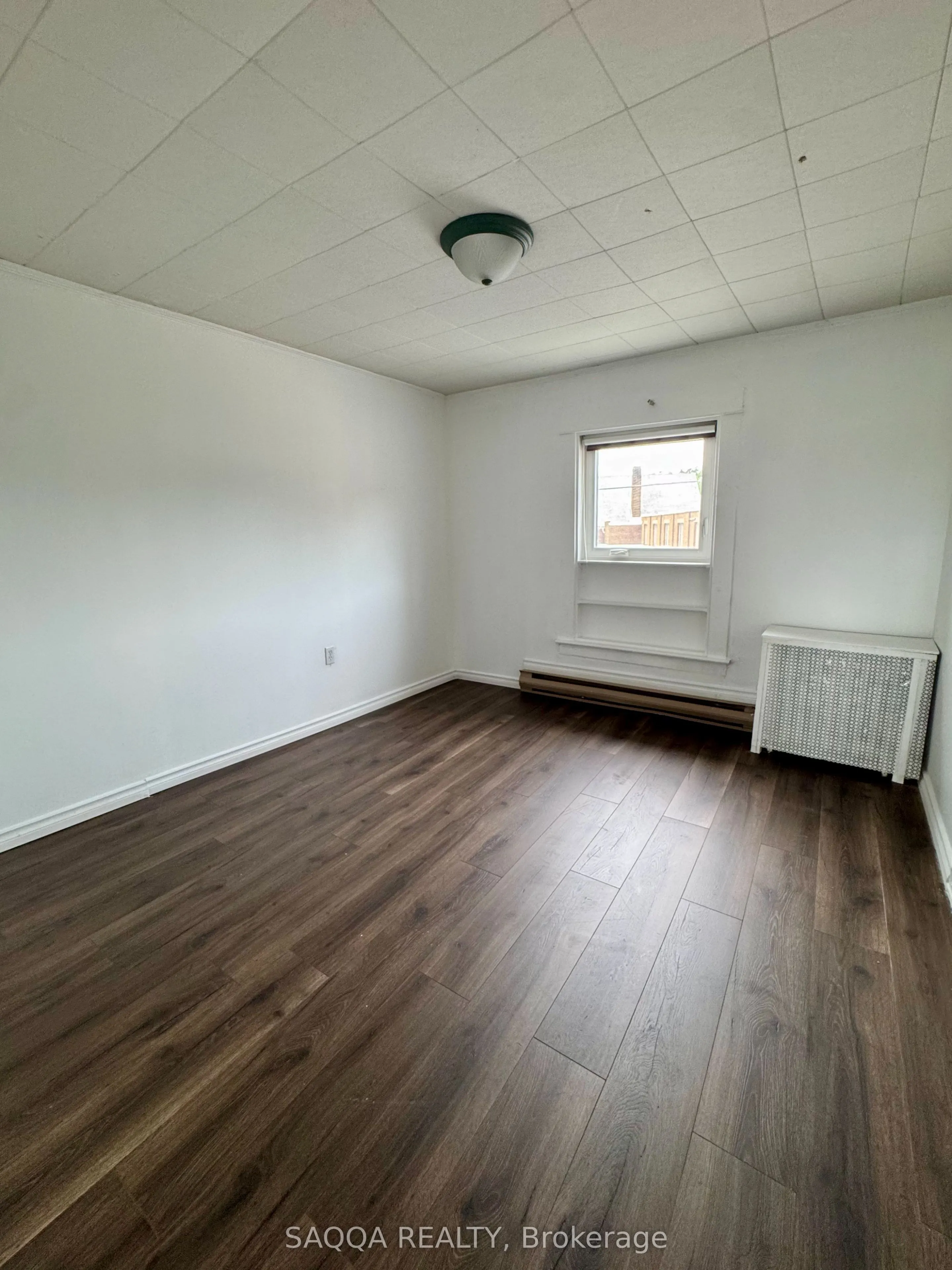 100 Niagara Street #Upper