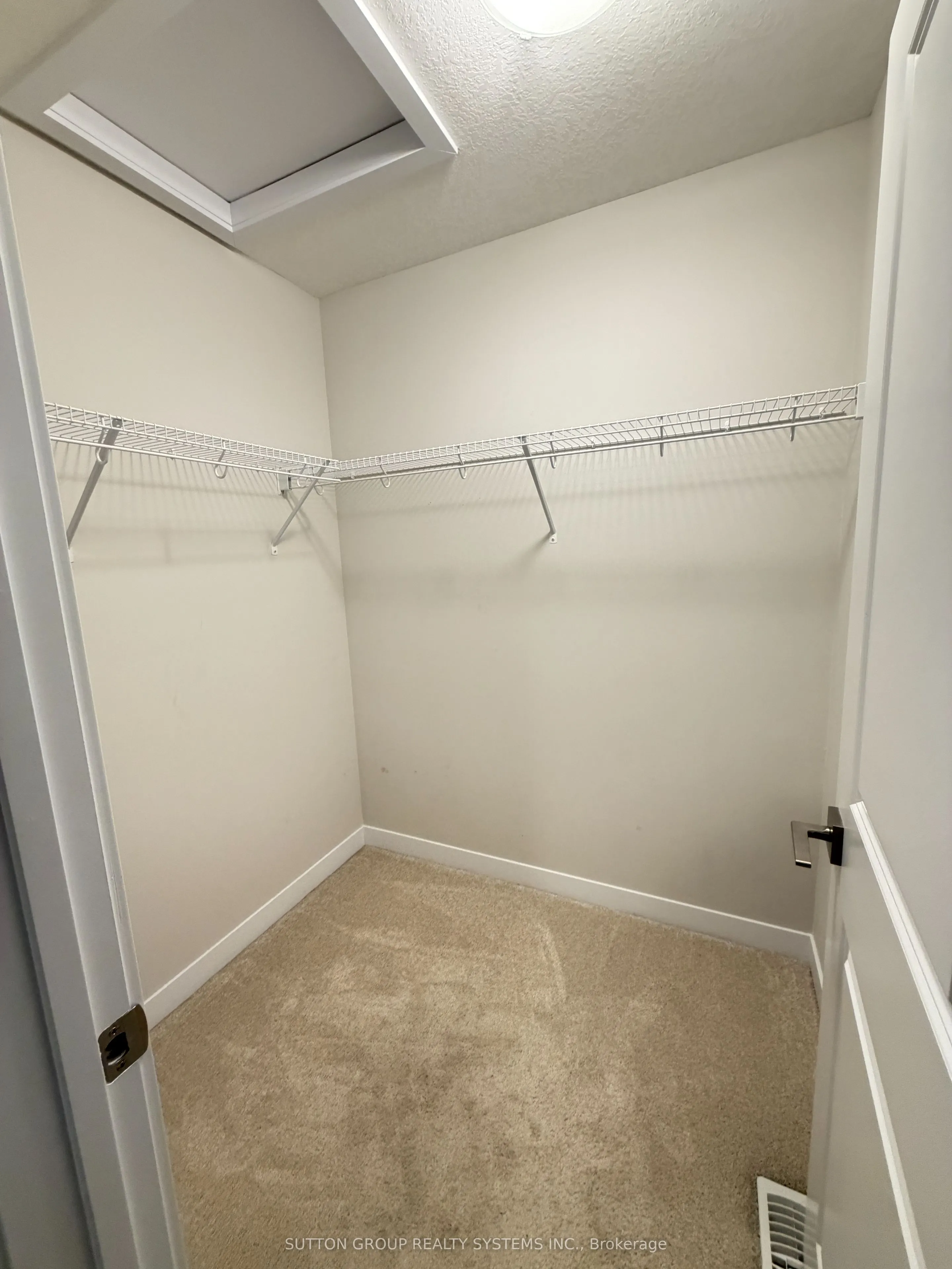 160 Stanley Street #4