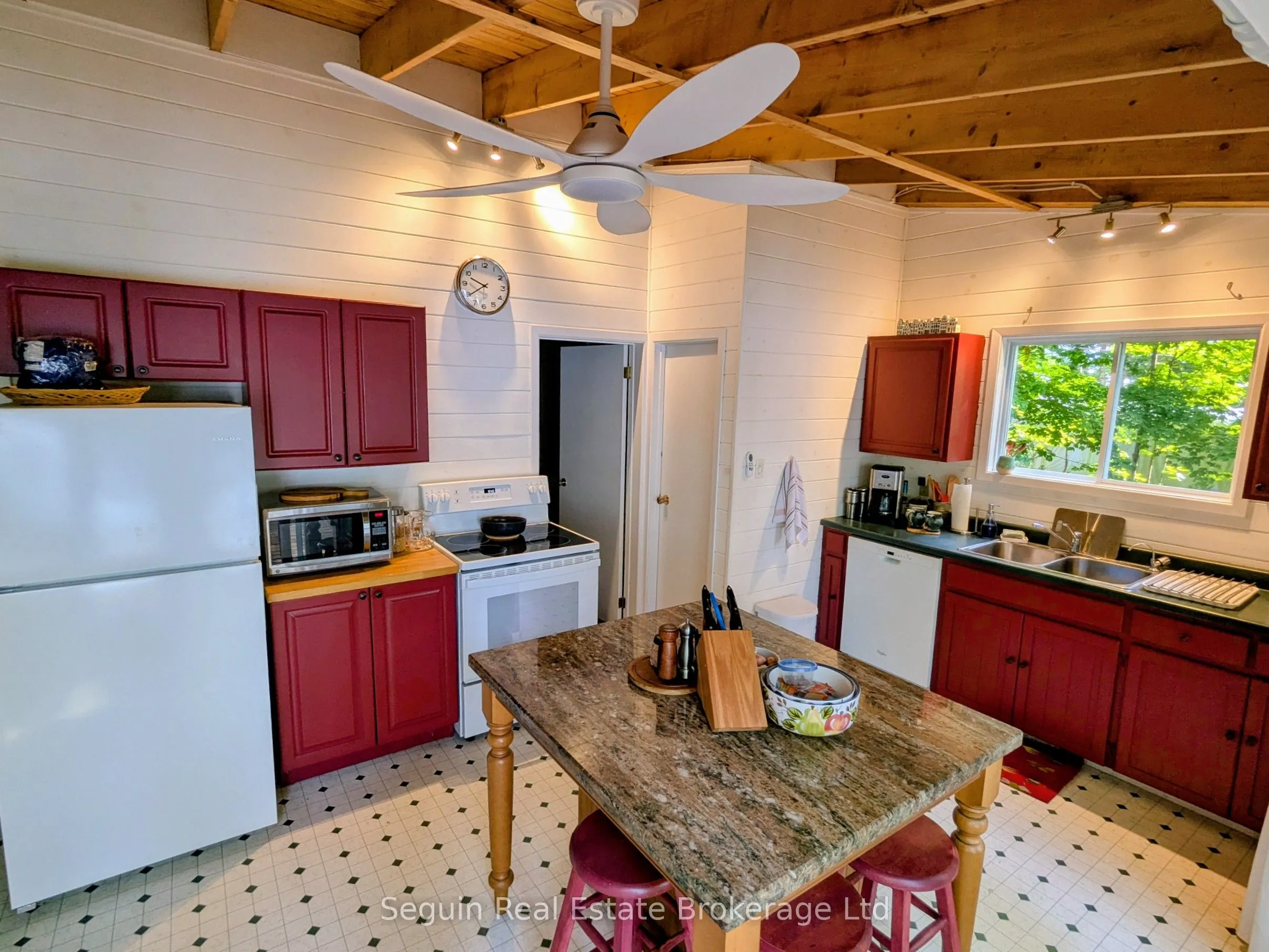 47 Deerfield Road