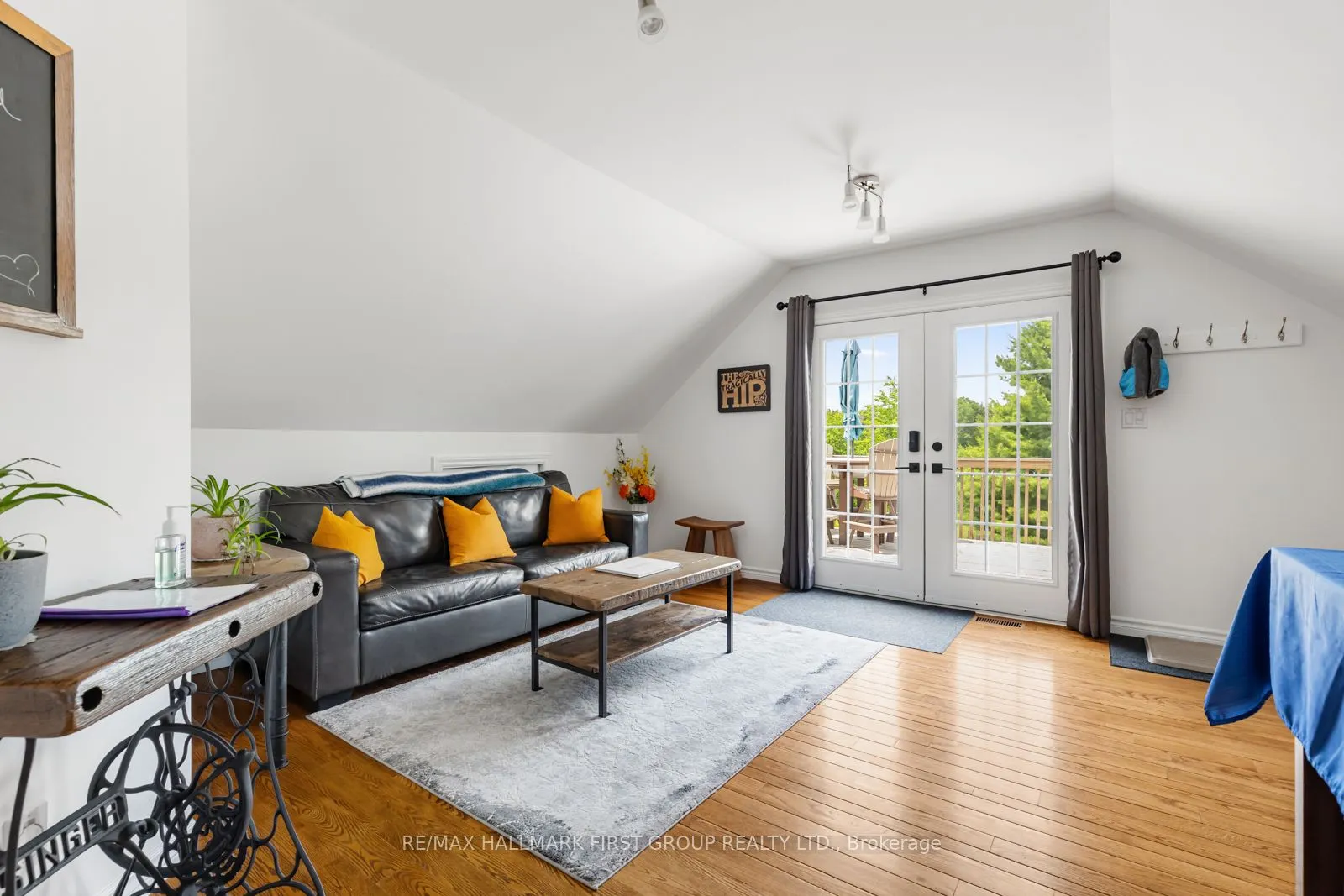 86 OAK HILL Road