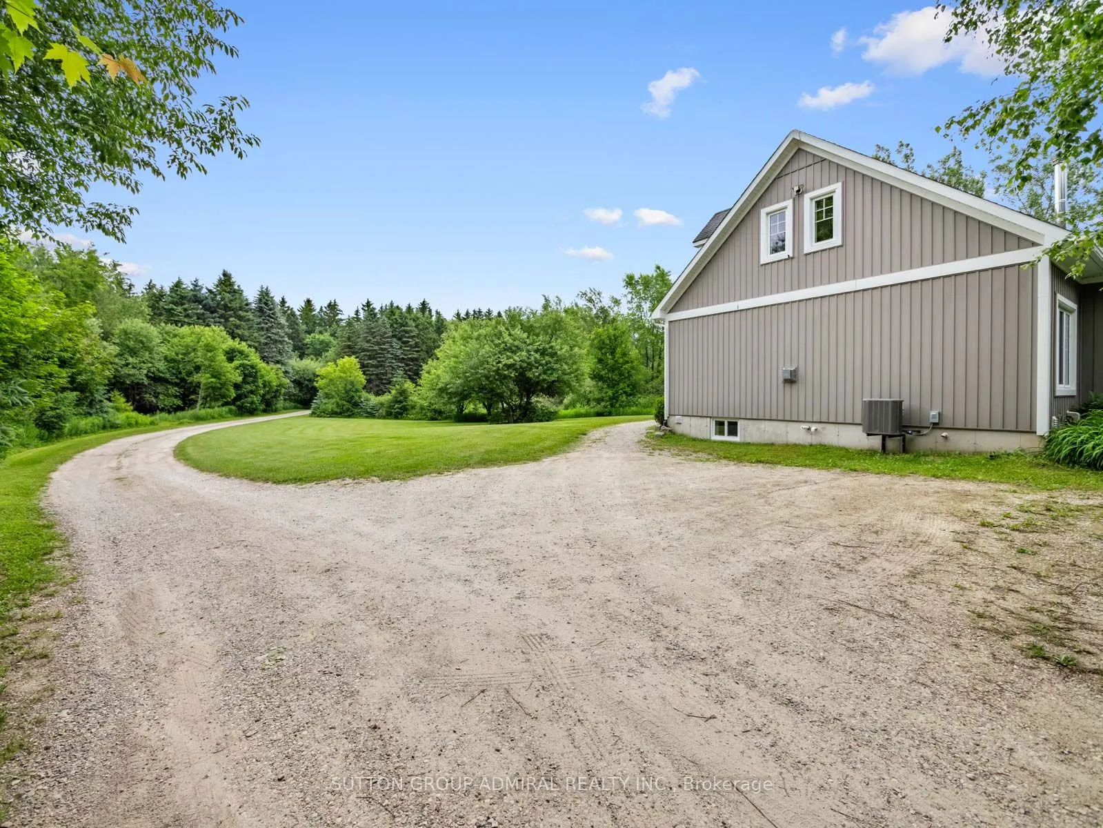 6886 Wellington Rd 16
